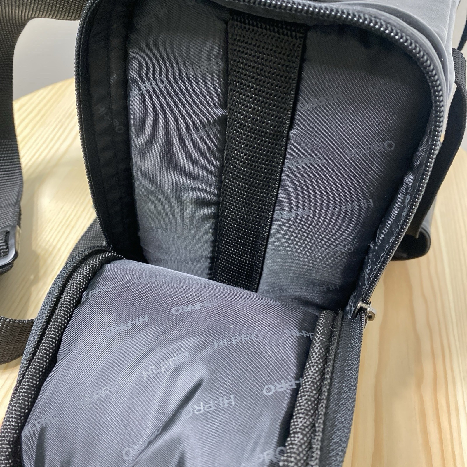 Quantaray Black Canvas Camera Camcorder Carry Shoulder Bag Large