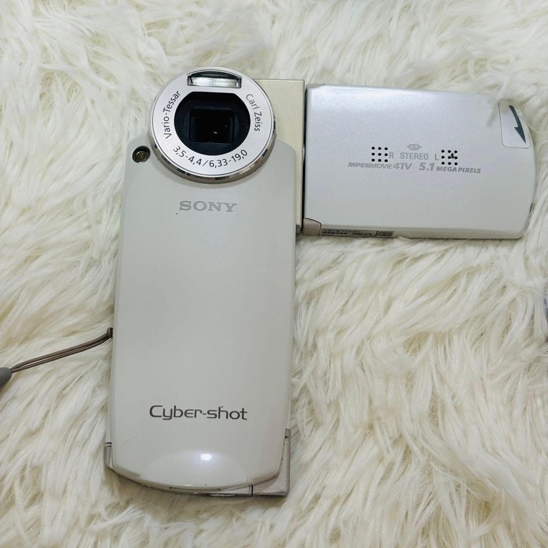 SONY Cyber-shot DSC-M2 White 5.1MP Compact Digital Camera F3.5～F4.4 Japan