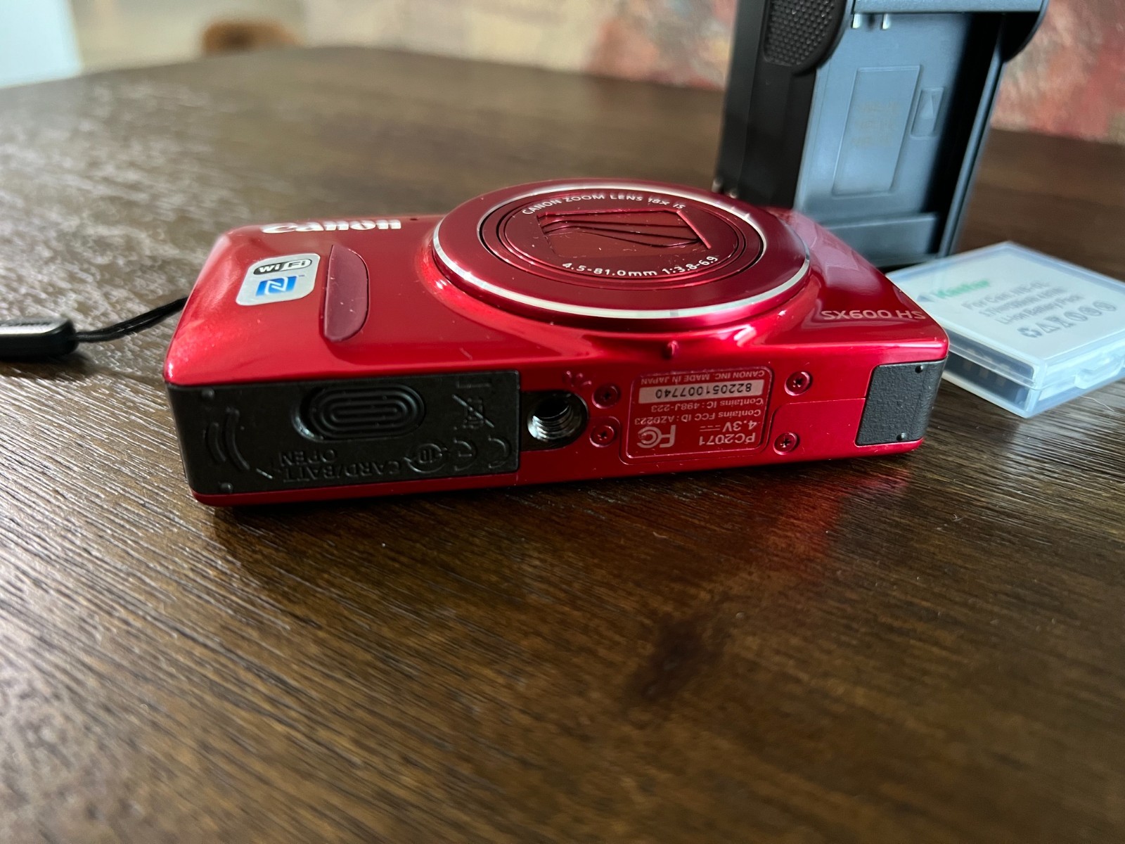 Canon Powershot SX600 HS Red 16.0MP 18x zoom Digital English Camera W/ Charger