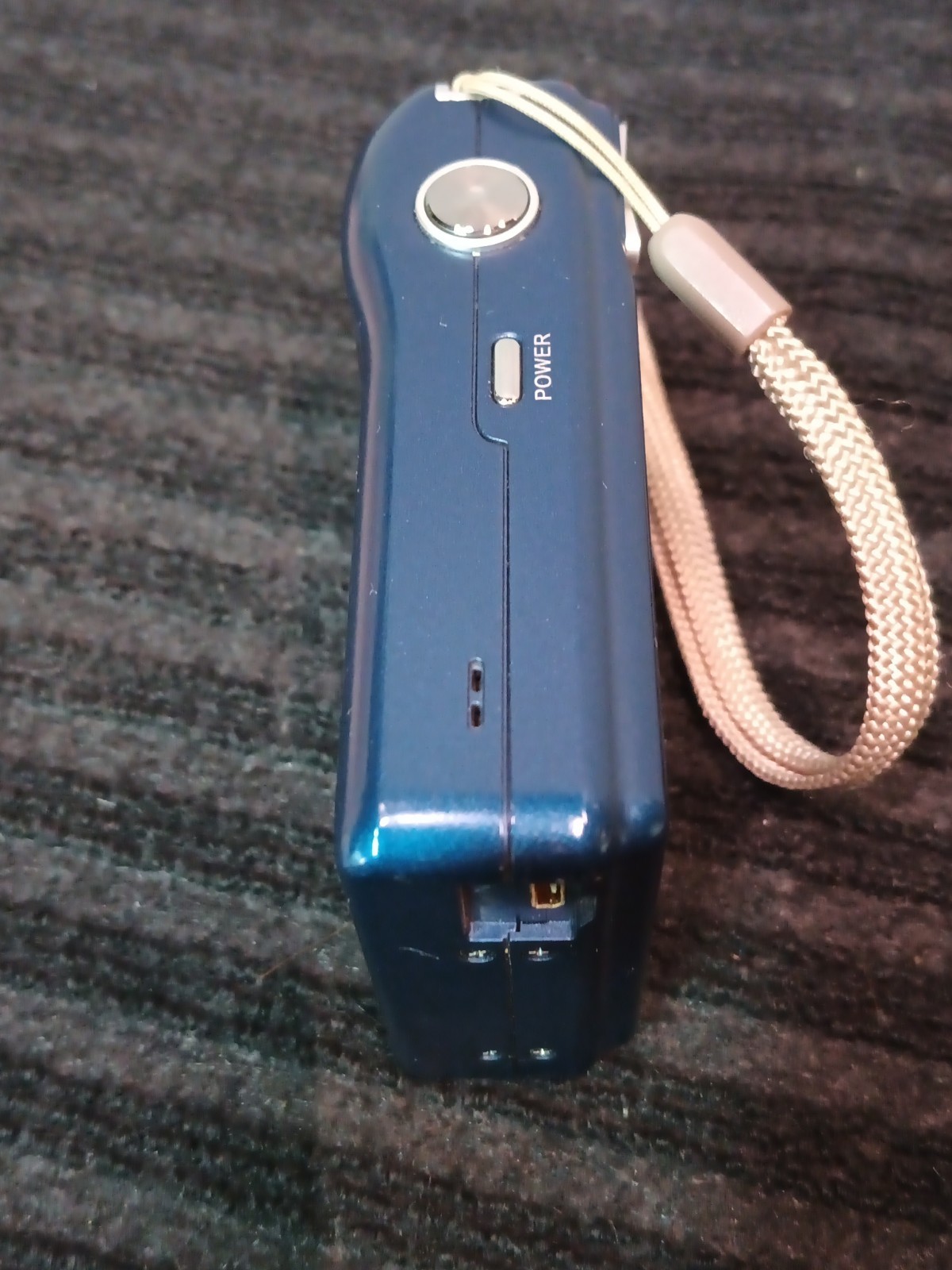 Insignia 10.0 MP Digital Camera NS-DSC10B Blue – Tested & Works