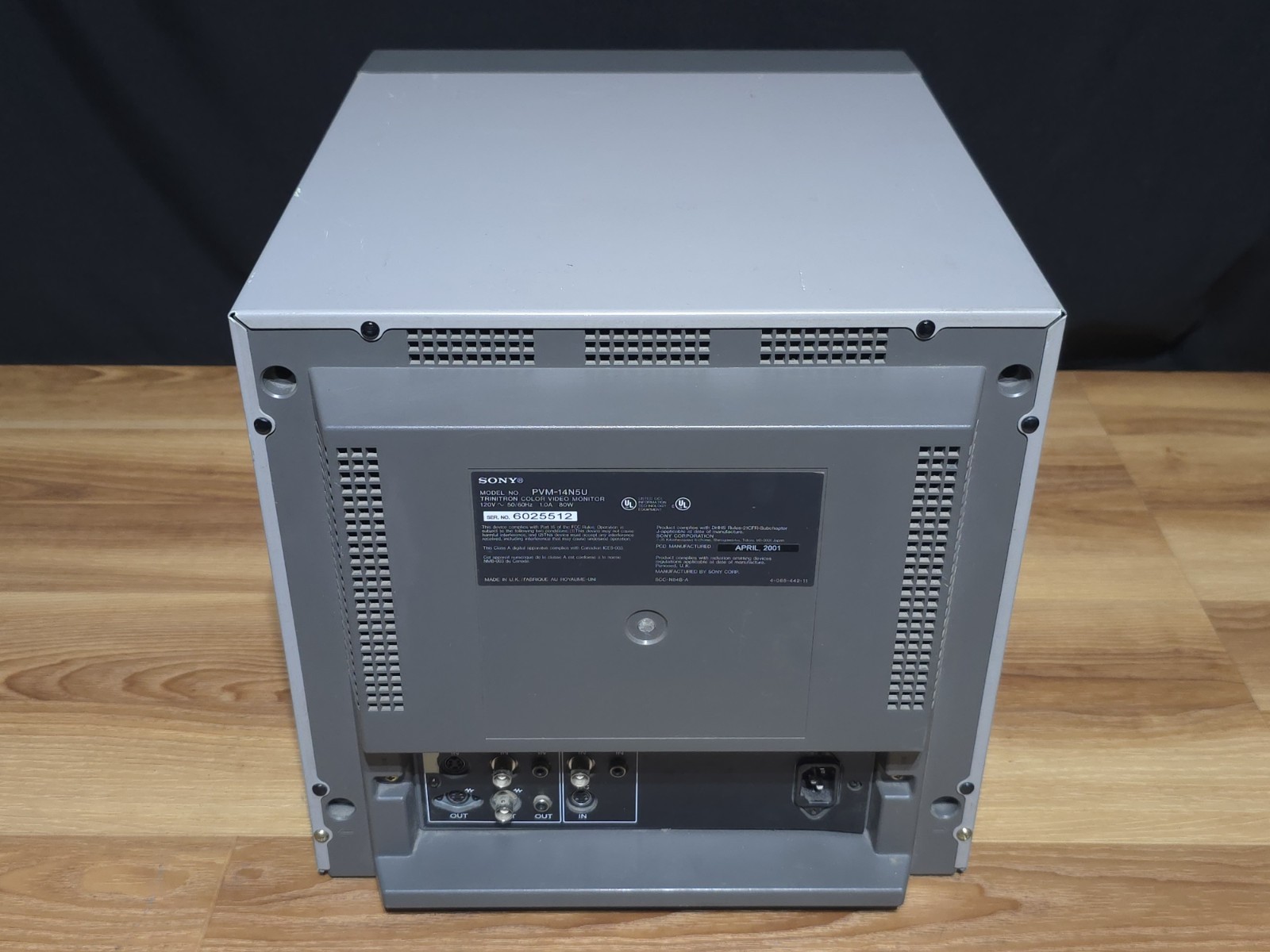 Sony 14″ PVM-14N5U S-Video Trinitron Color CRT Monitor with Manual