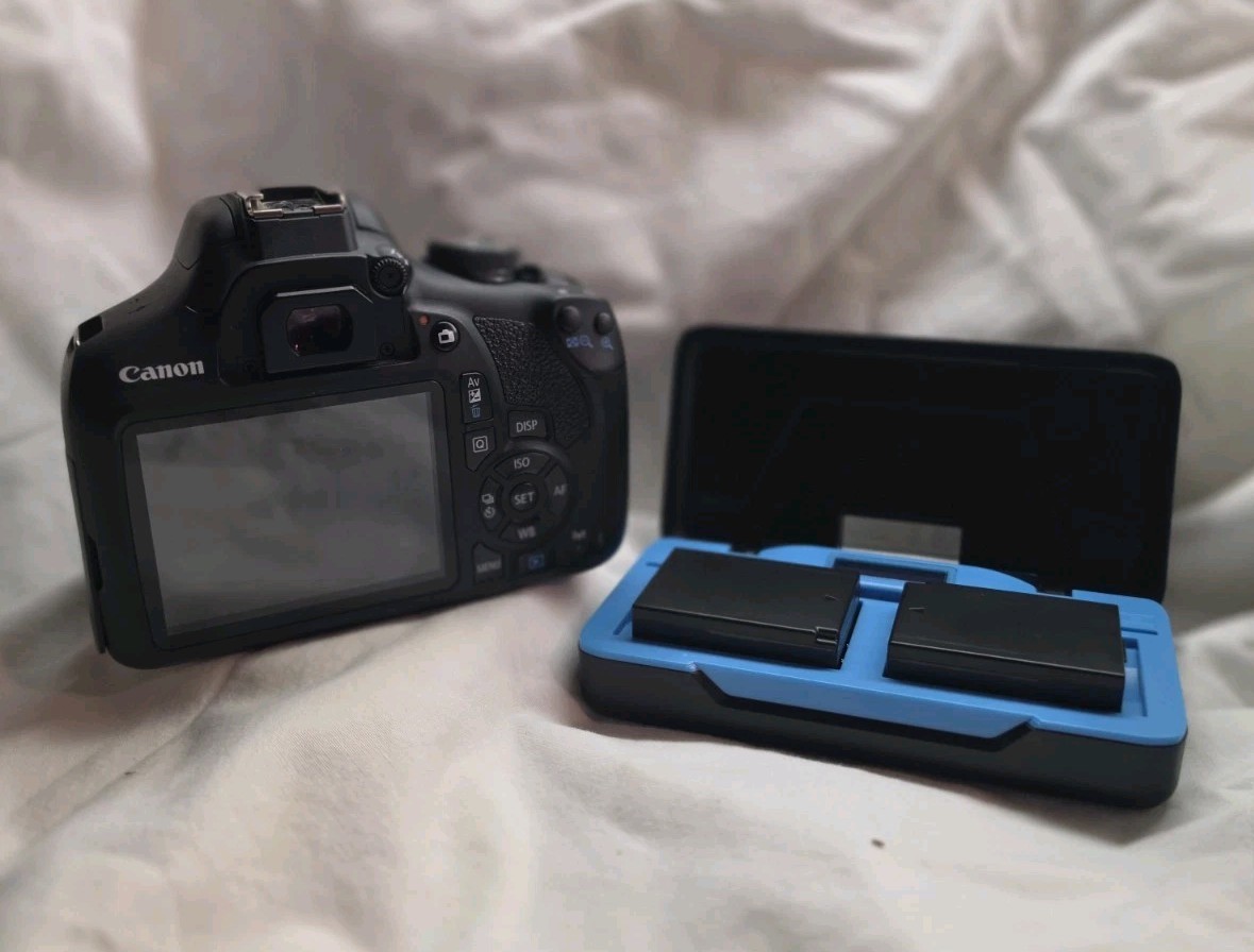 Canon EOS Rebel T7 Camera Body ONLY + 2 Batteries + Charger ~ Excellent!!!