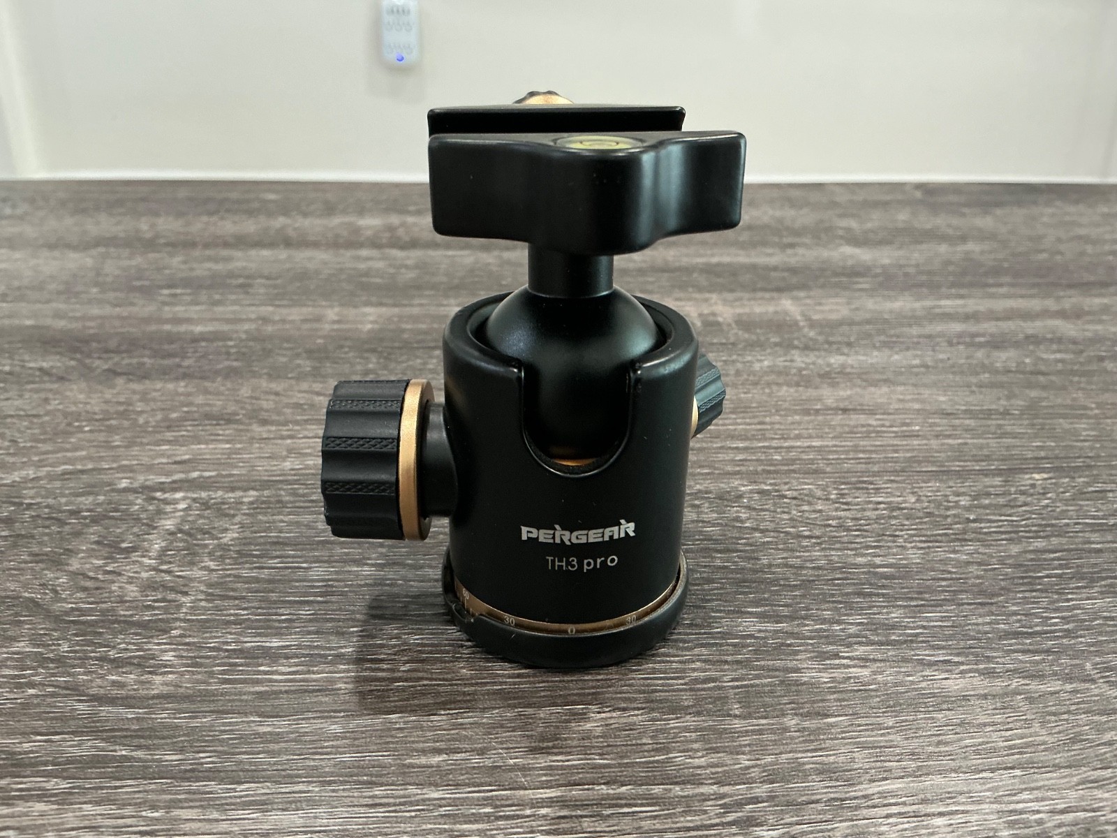 PERGEAR TH3 PRO DSLR CAMERA TRIPOD BALL HEAD MINT NEVER USED