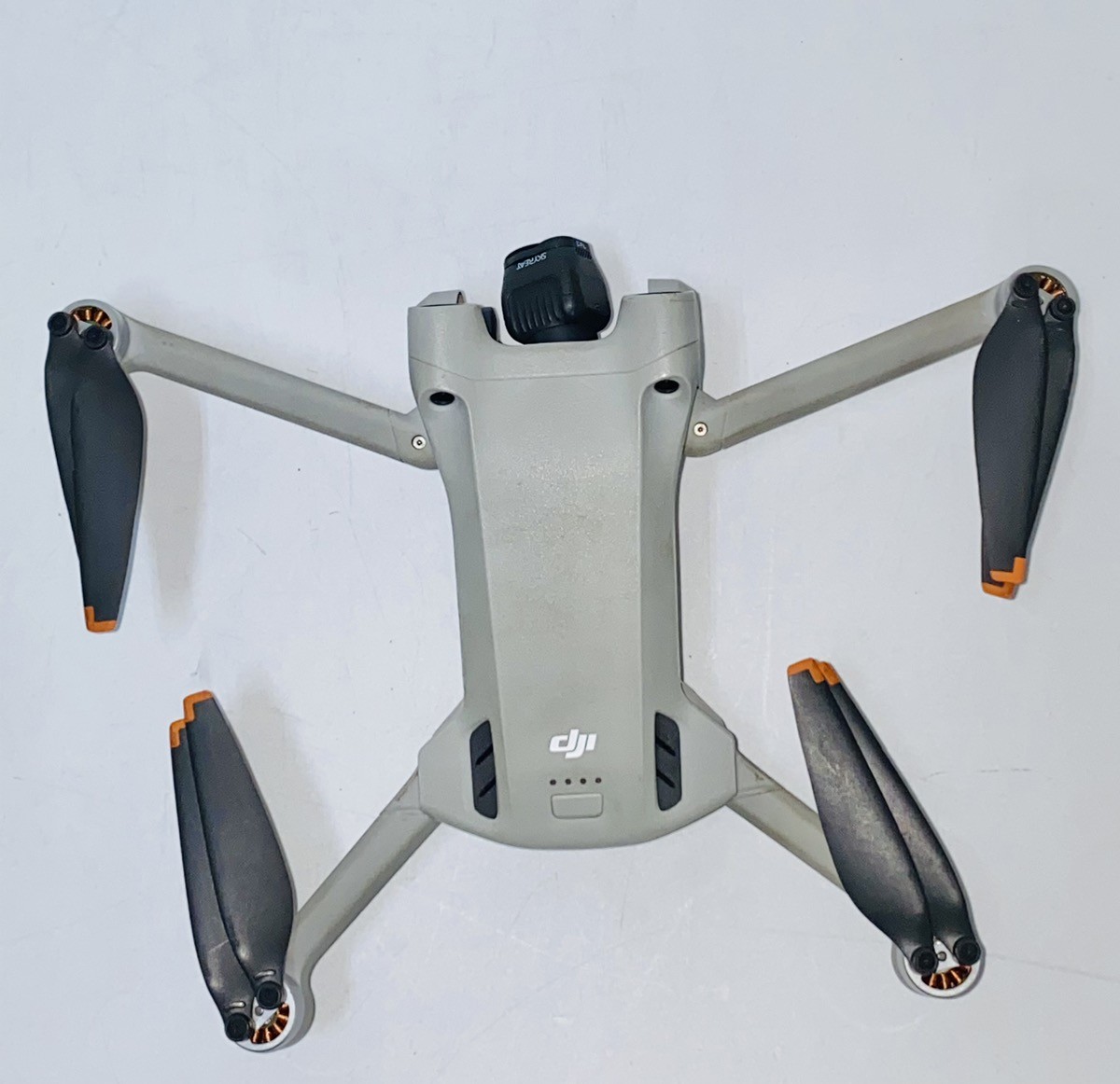 DJI Mini 3 Pro 4K Camera Drone wtih DJI RC Pro Smart Controller (UD3046647)