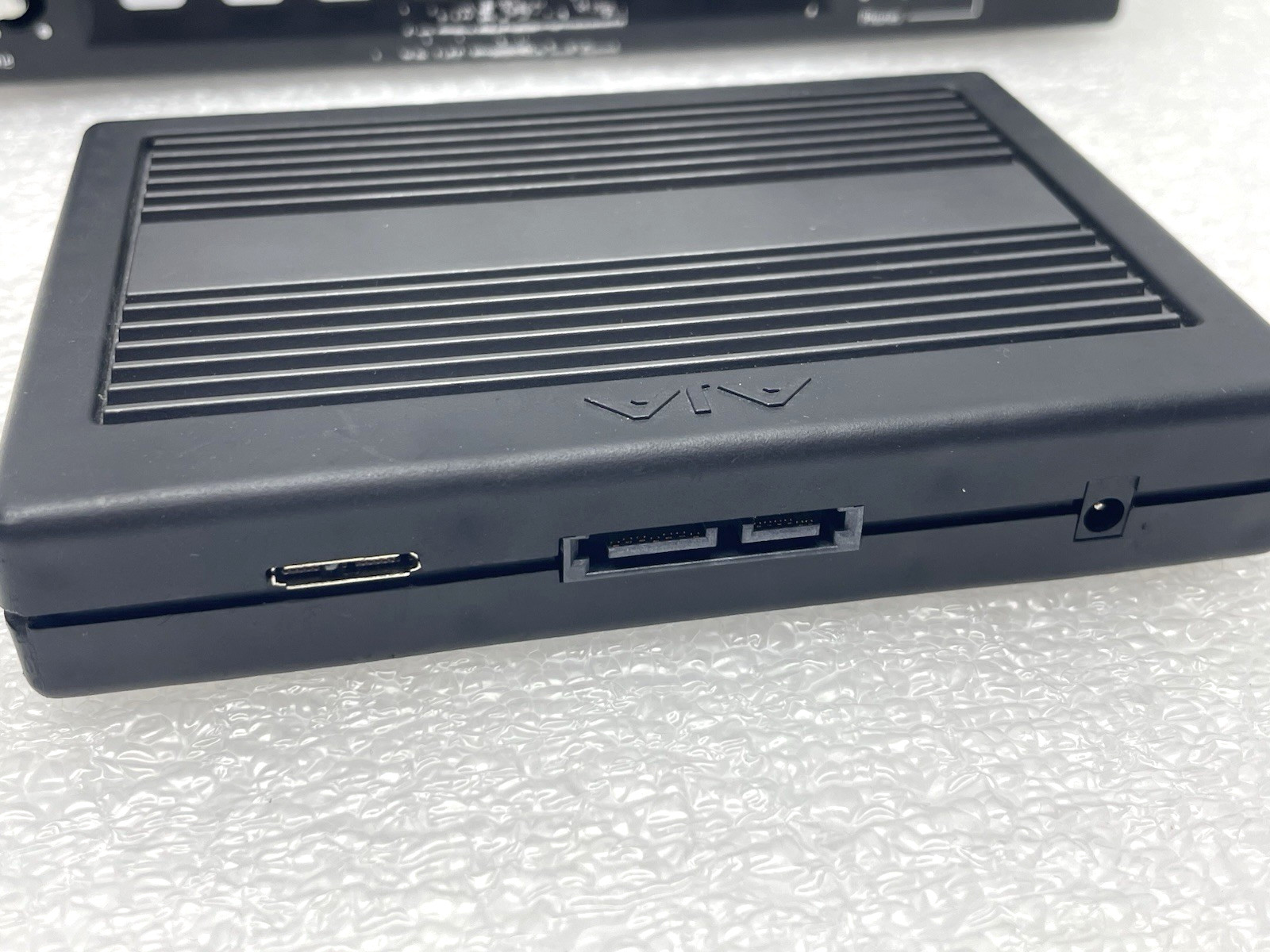 AJA KI PRO HD SD VIDEO RECORDER AND PLAYER w 500gb KISTOR500USB-R0 AC POWER