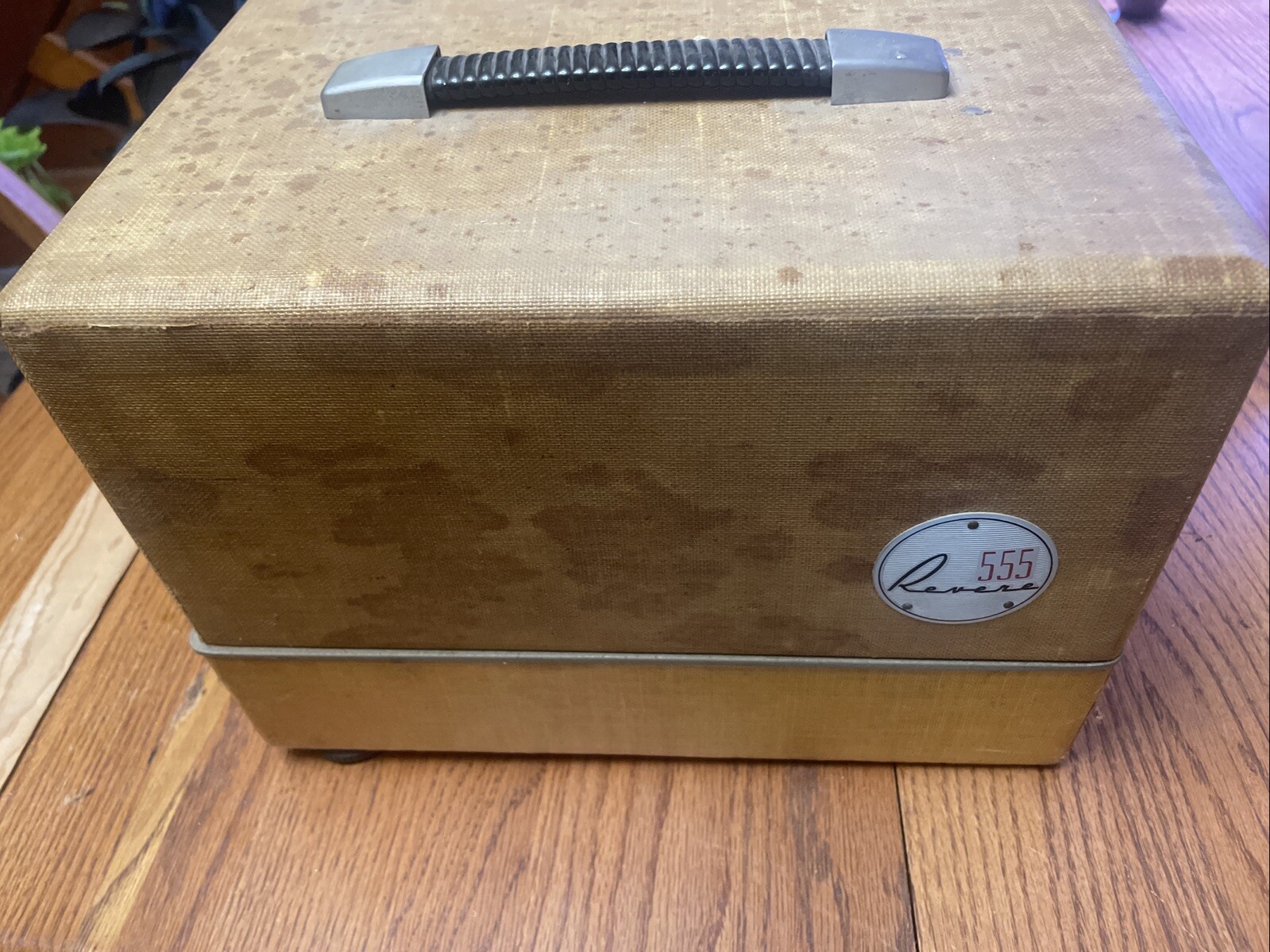 Vintage 1960s Revere P-553 Slide Projector With Case Fan & Light Work