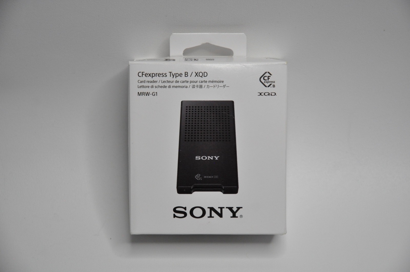 Sony CFexpress Type B XQD Memory Card Reader USB 3.1 (MRW-G1)
