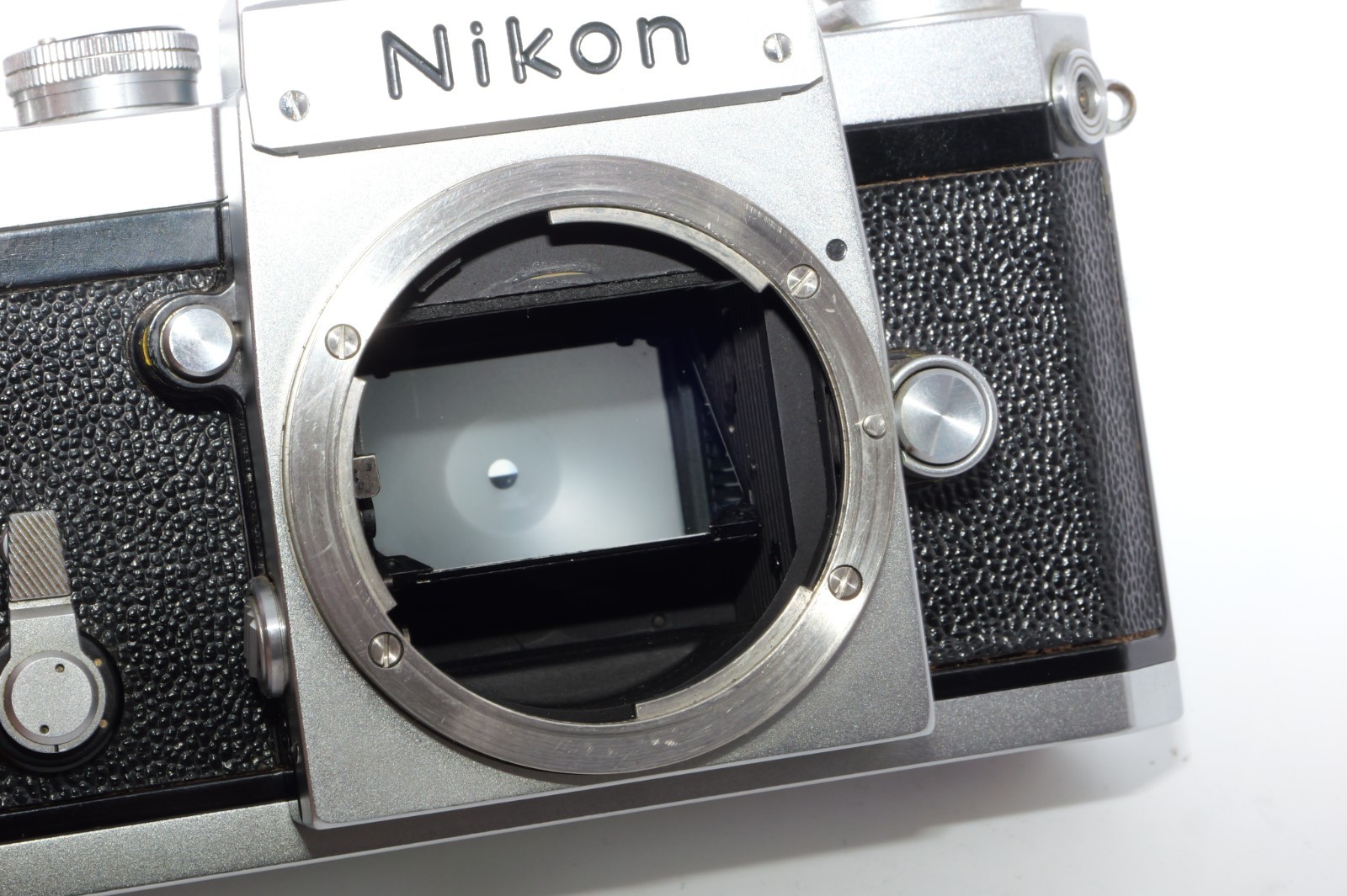 Nikon F #640xxxx 1st year camera with Nikkor-S 5cm f2 lens. Circa 1959. RARE !!
