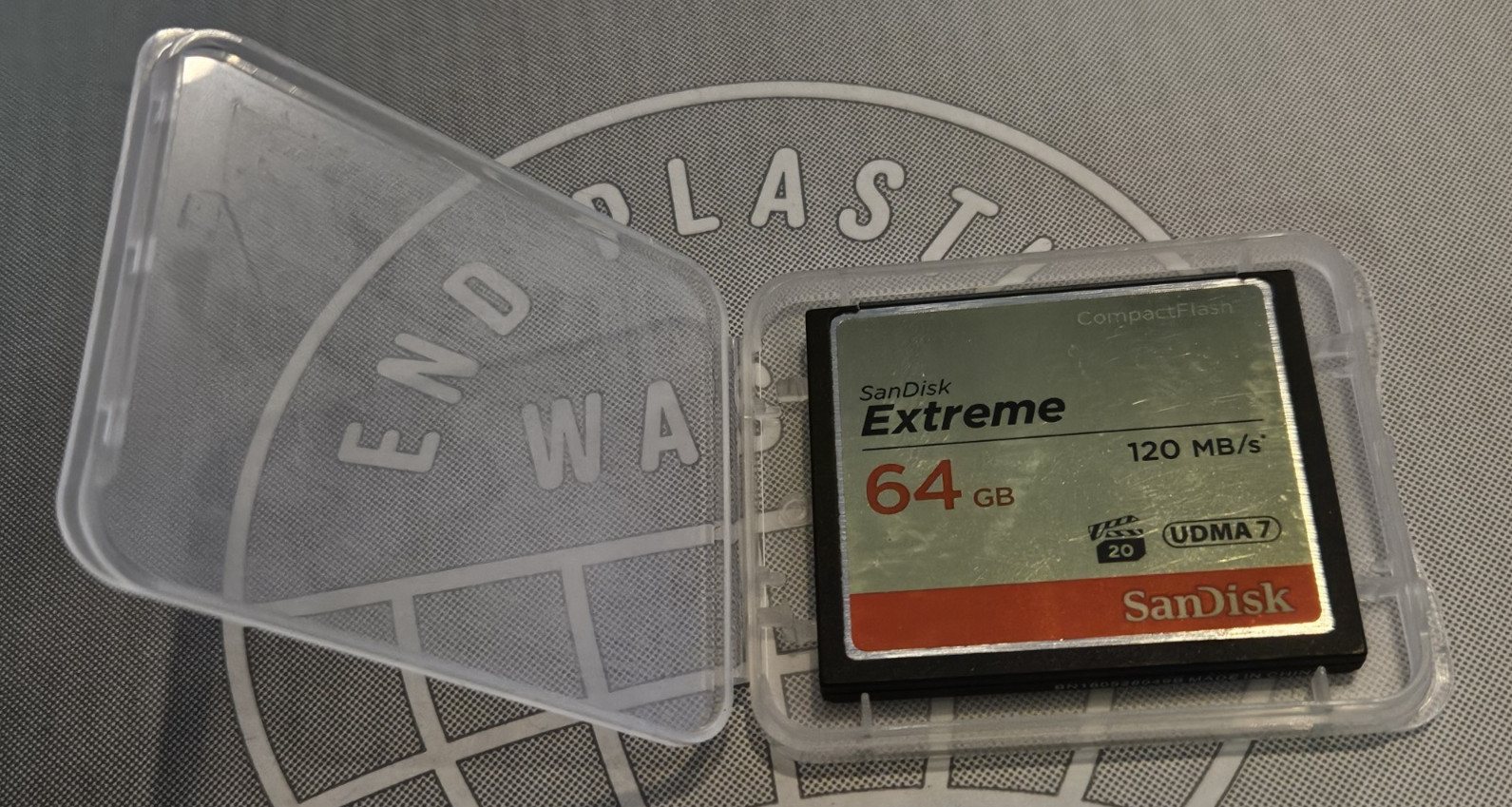 SanDisk CF Extreme 64GB 120MB/s CompactFlash Memory Card SDCFXS-64G 64 GB