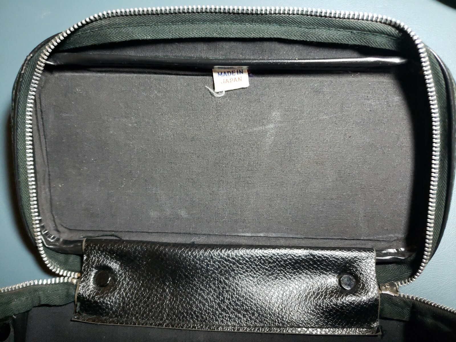 Ship in 24 Hours! Rare! Vintage Black Leather Camera Case Made in Japan