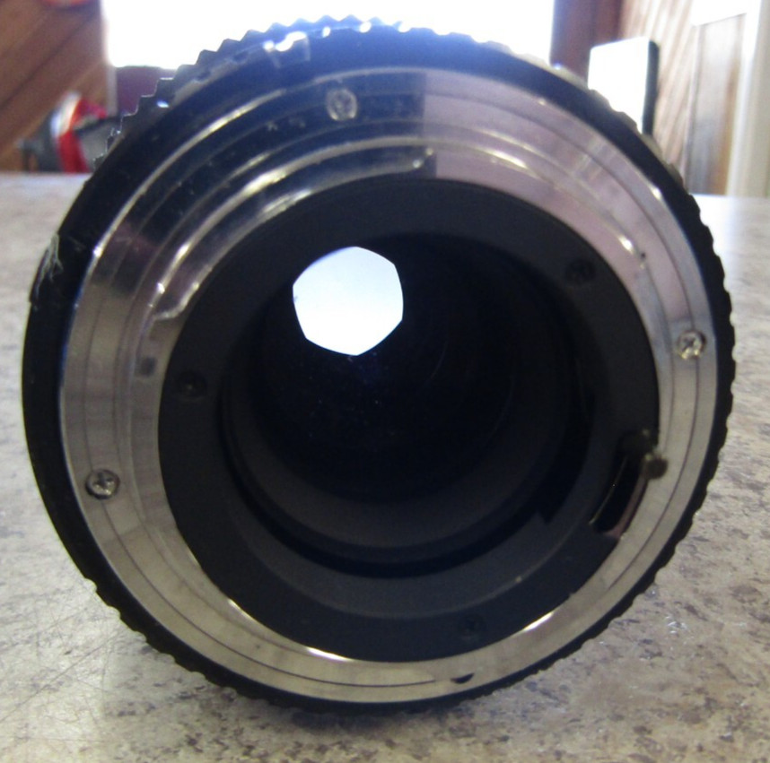 Sears f=60-300mm Lens Model #202 7368500, 1:4.0-5.6, Auto Zoom w/ covers, case