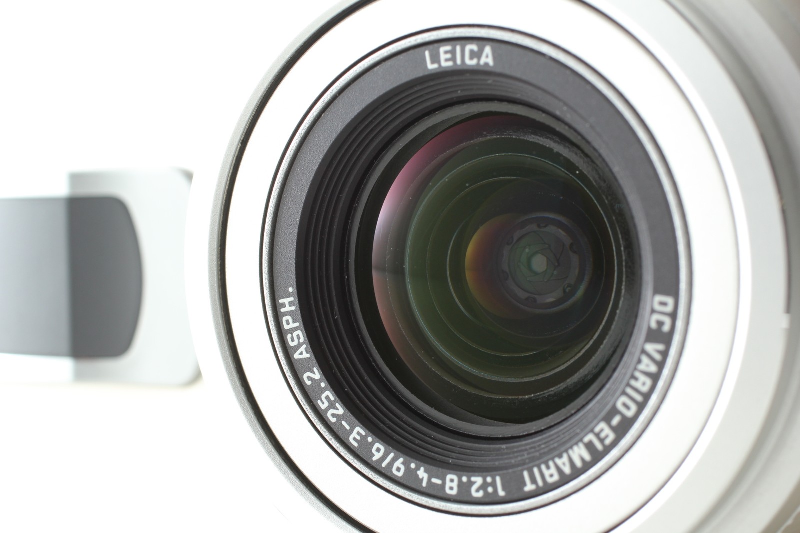 [Near MINT] Panasonic Lumix DMC-LX1 DIGITAL CAMERA SILVER 8.4MP From JAPAN