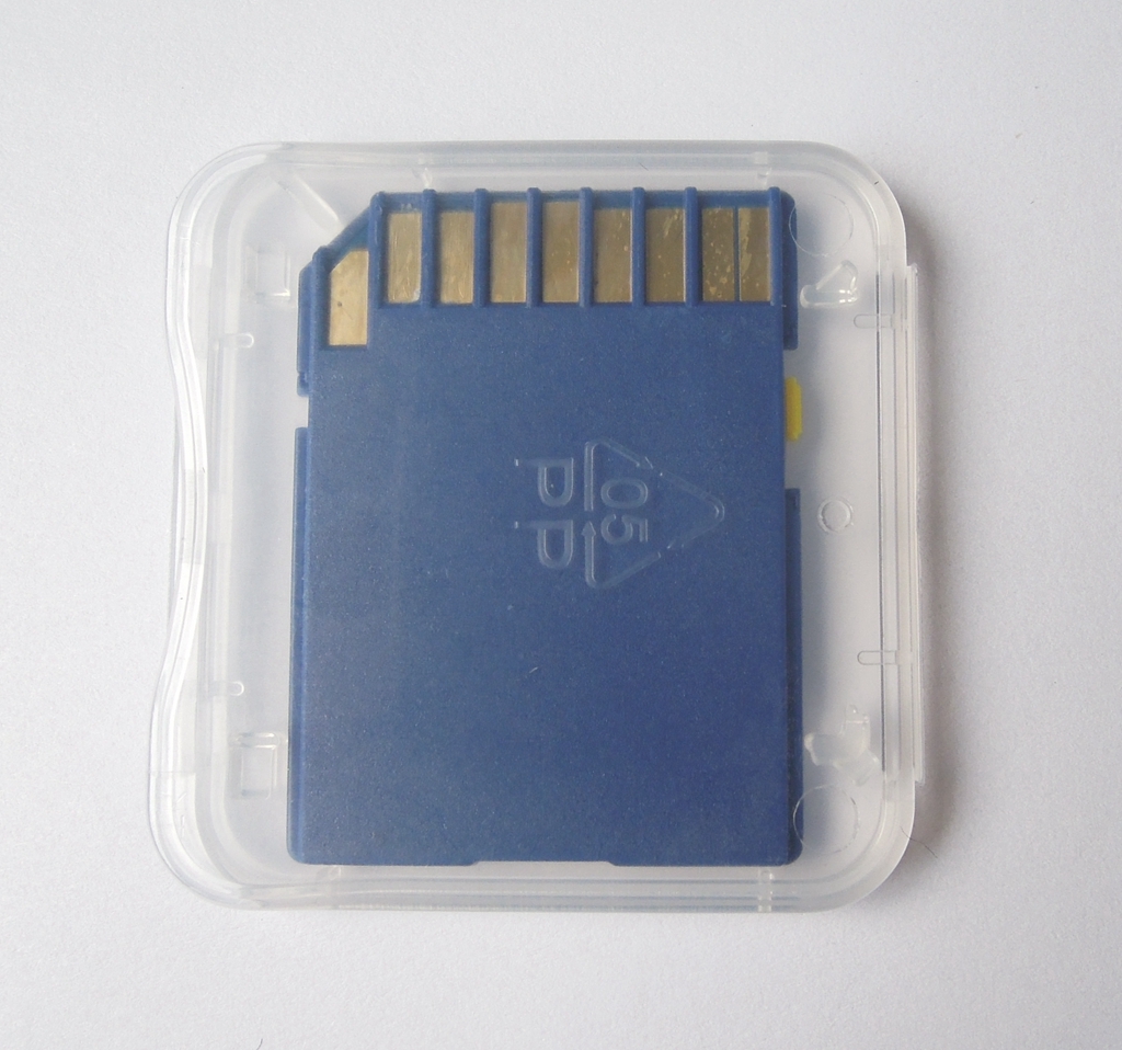 100 x 64MB SD Memory Card Standard Secure Digital Generic W/Cases Wholesale NEW