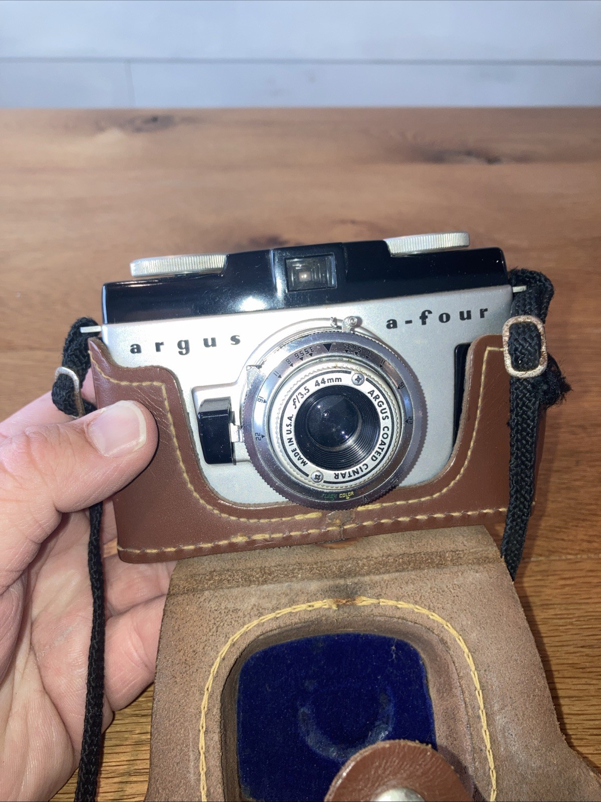 Vintage Argus A-Four 35mm Camera Cintar Lens f/3.5 44mm Leather Case Untested