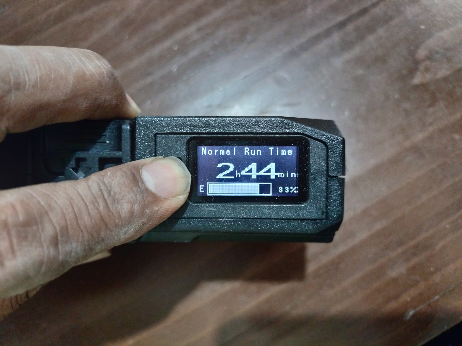 Core SWX Powerbase EDGE Small Form 47Wh 14.8V Cine V-Mount Battery Pack #2047632