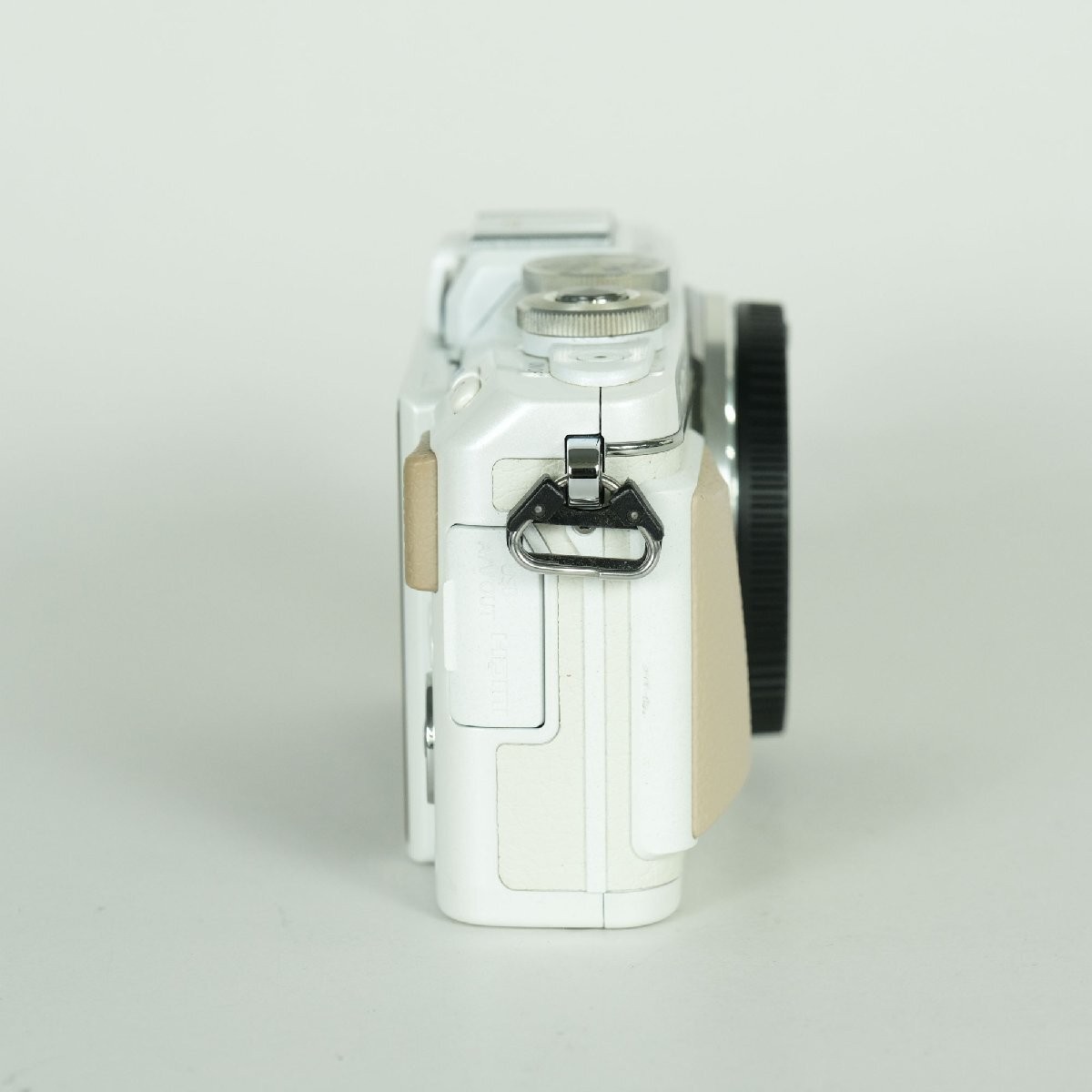 SC12870 OLYMPUS PEN Lite E-PL7 White Camera Body Micro Four Thirds From JAPAN