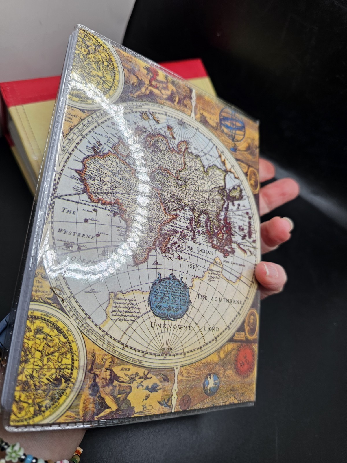 2 Vintage 90s 4×6 Photo Album Books American Flag & Old World Map