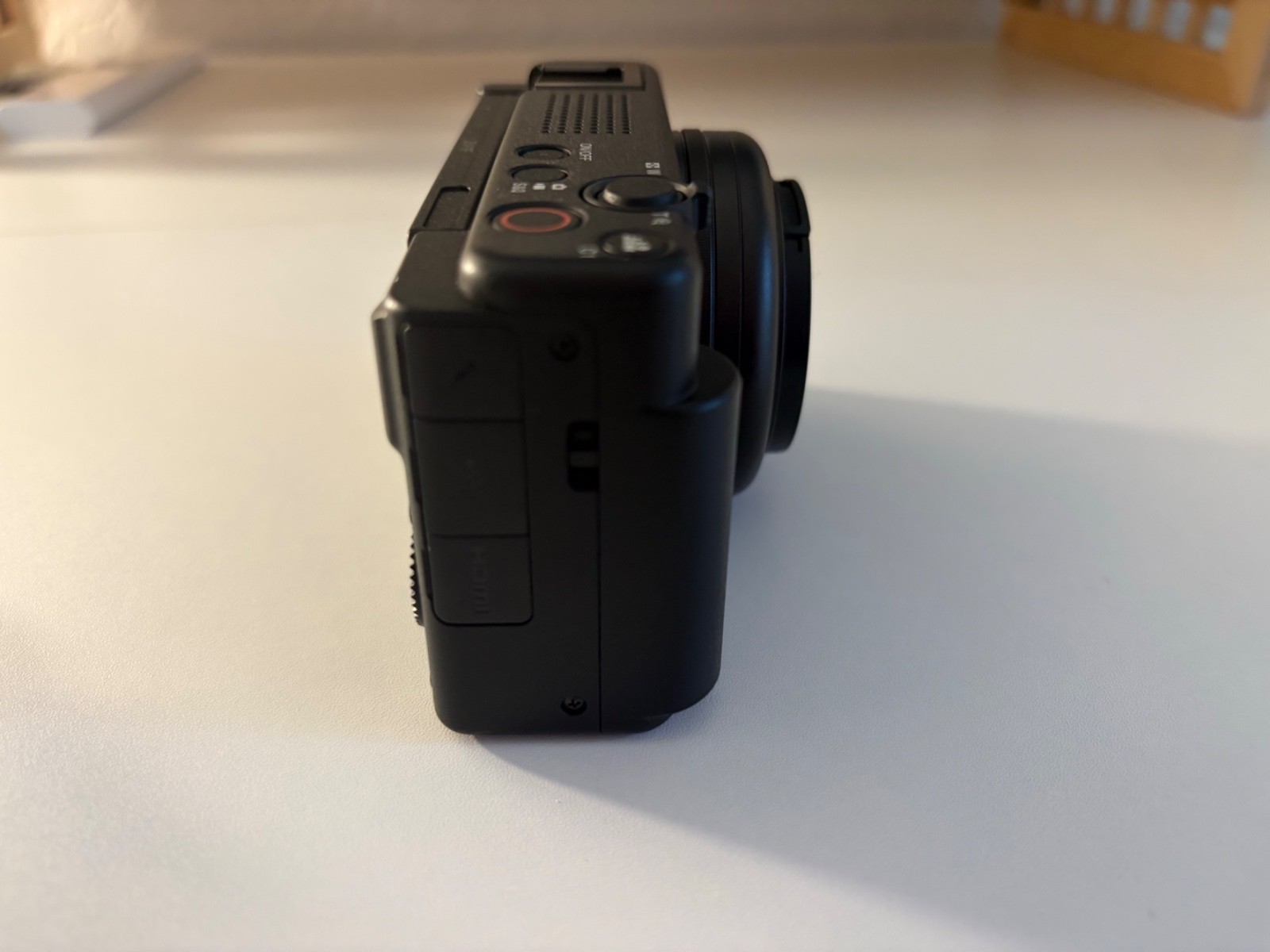 Sony ZV-1F 20.1MP 4K f/2 Vlogging Digital Camera – Black