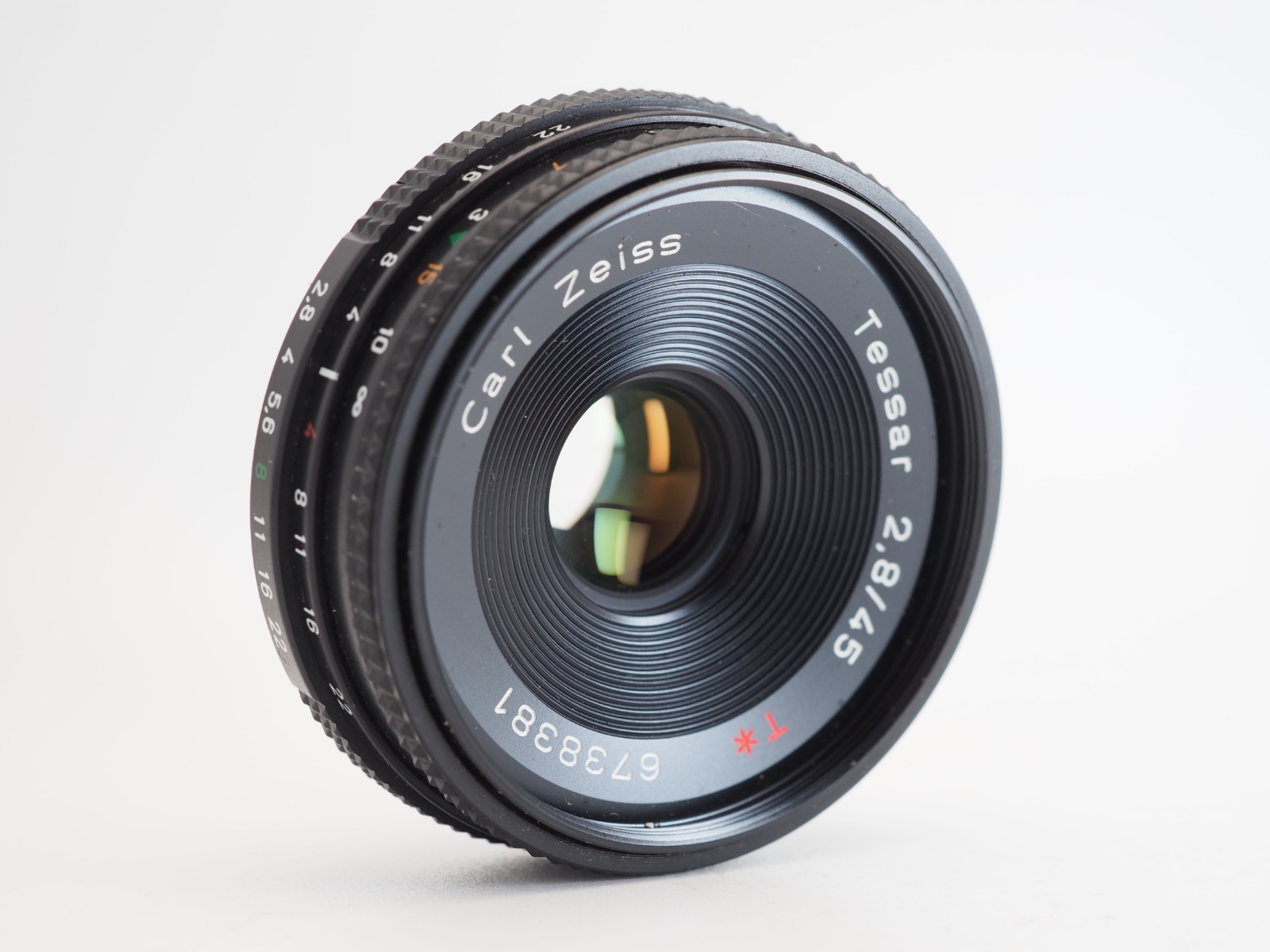 Contax Carl Zeiss Tessar T 45mm F2.8 AEJ MF Pancake Lens J165