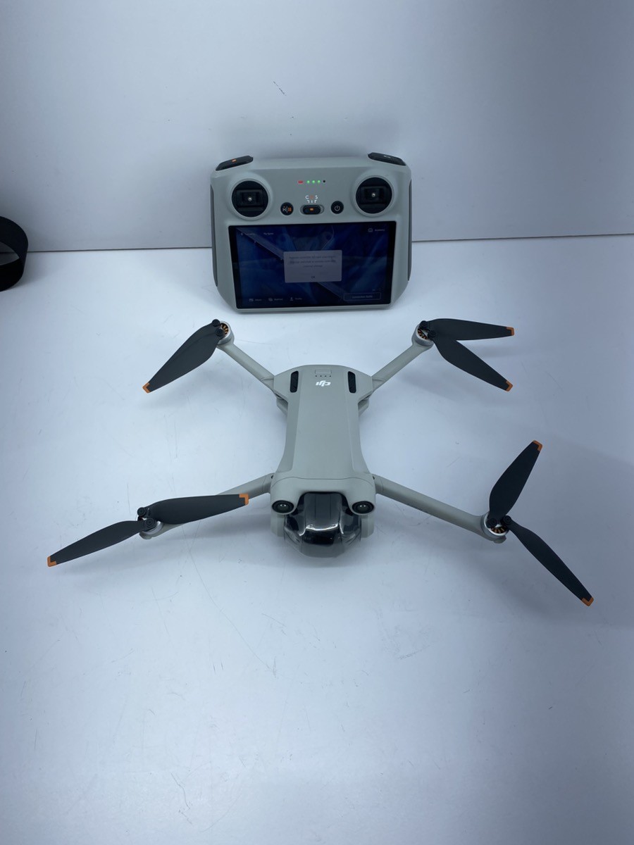 DJI Mini 3 Pro Drone Bundle (WMP019746)