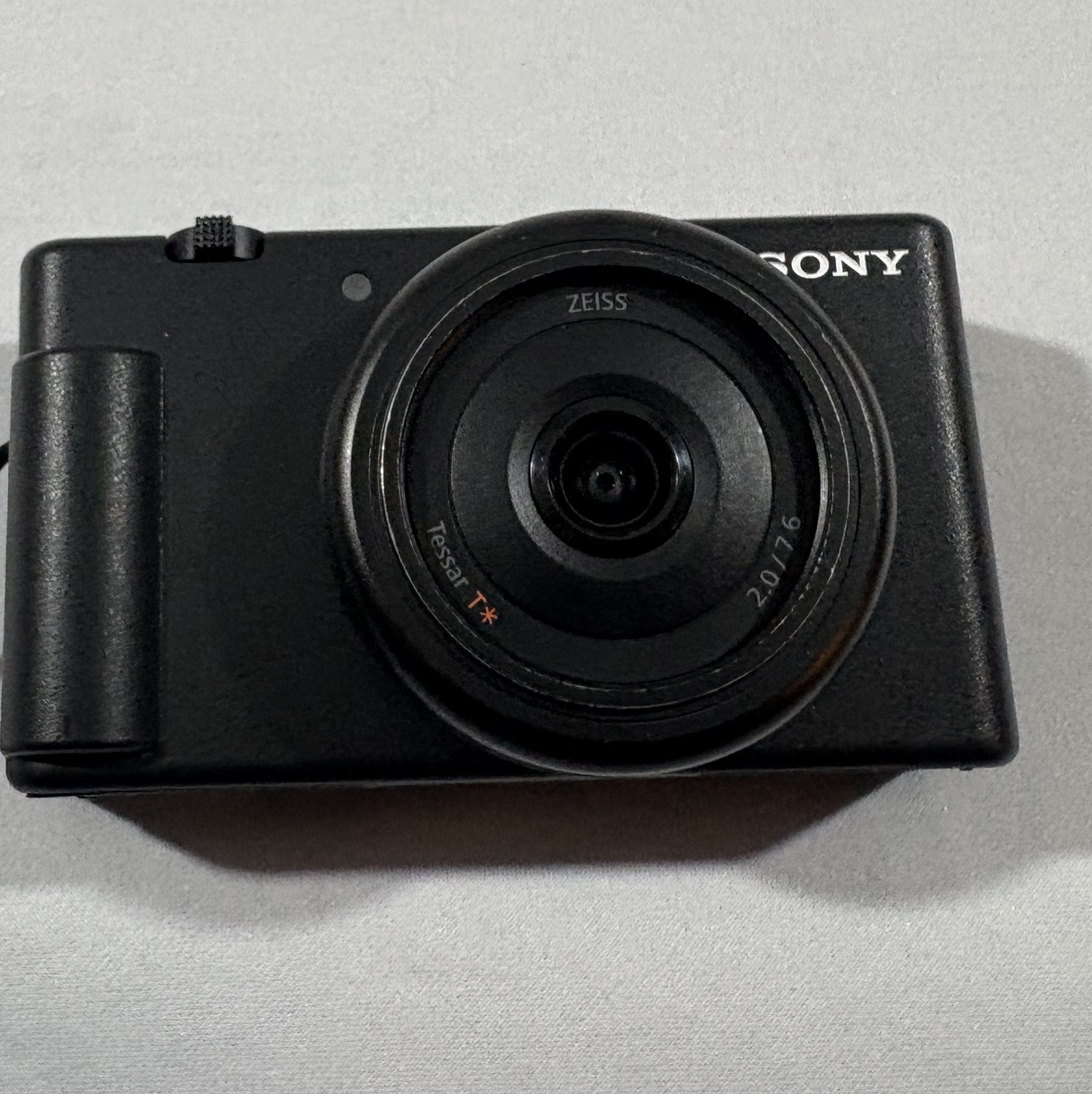 Sony ZV-1F Vlogging Point Shoot 20.1 MP HD 4K Video Digital Camera Only