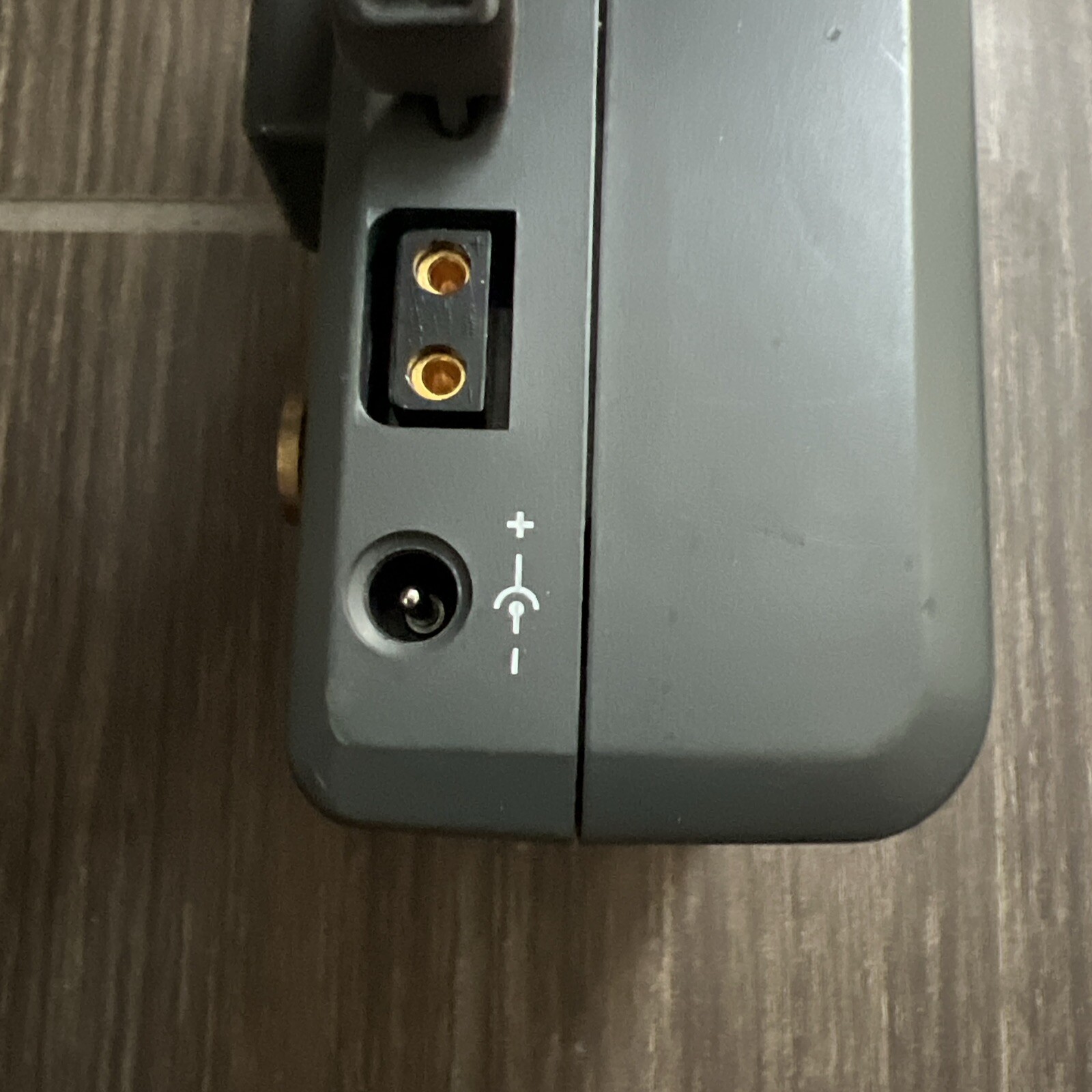 B4B Battery for Broadcast Cameras Lithium-Ion Camera Battery