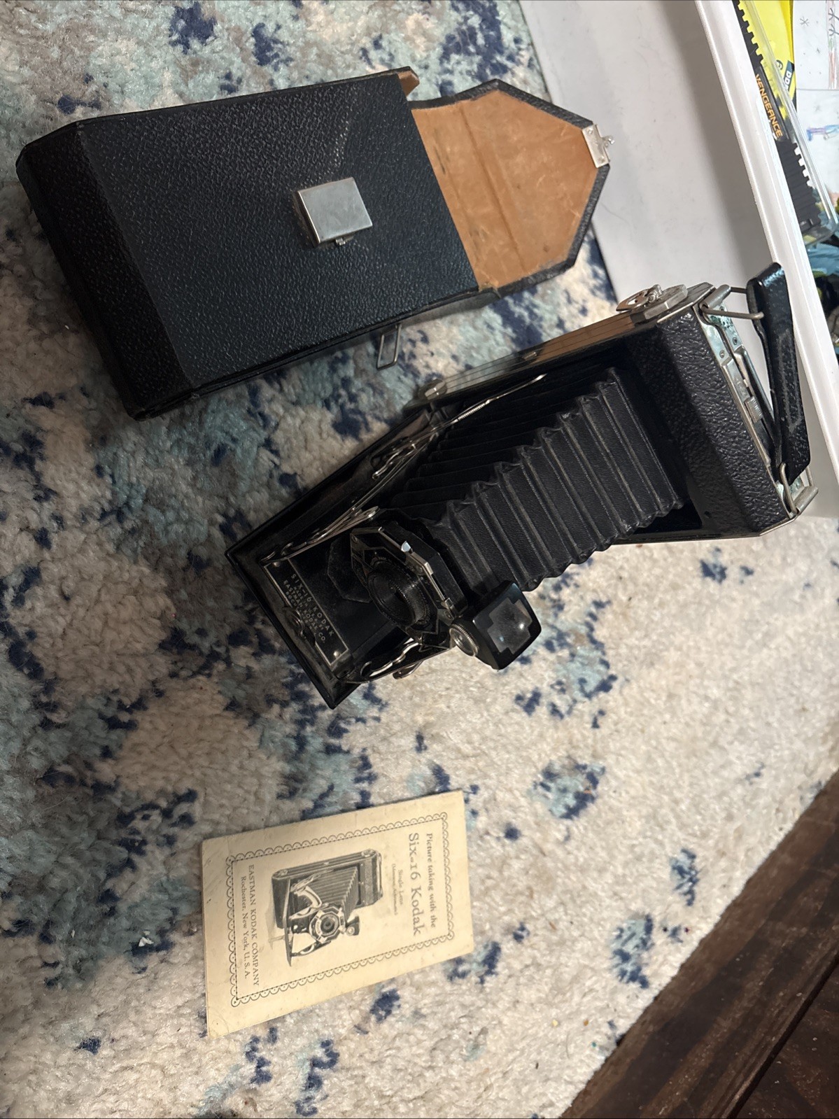 Kodak Six-16 Camera & Compur Rapid Shutter With Case And Manual