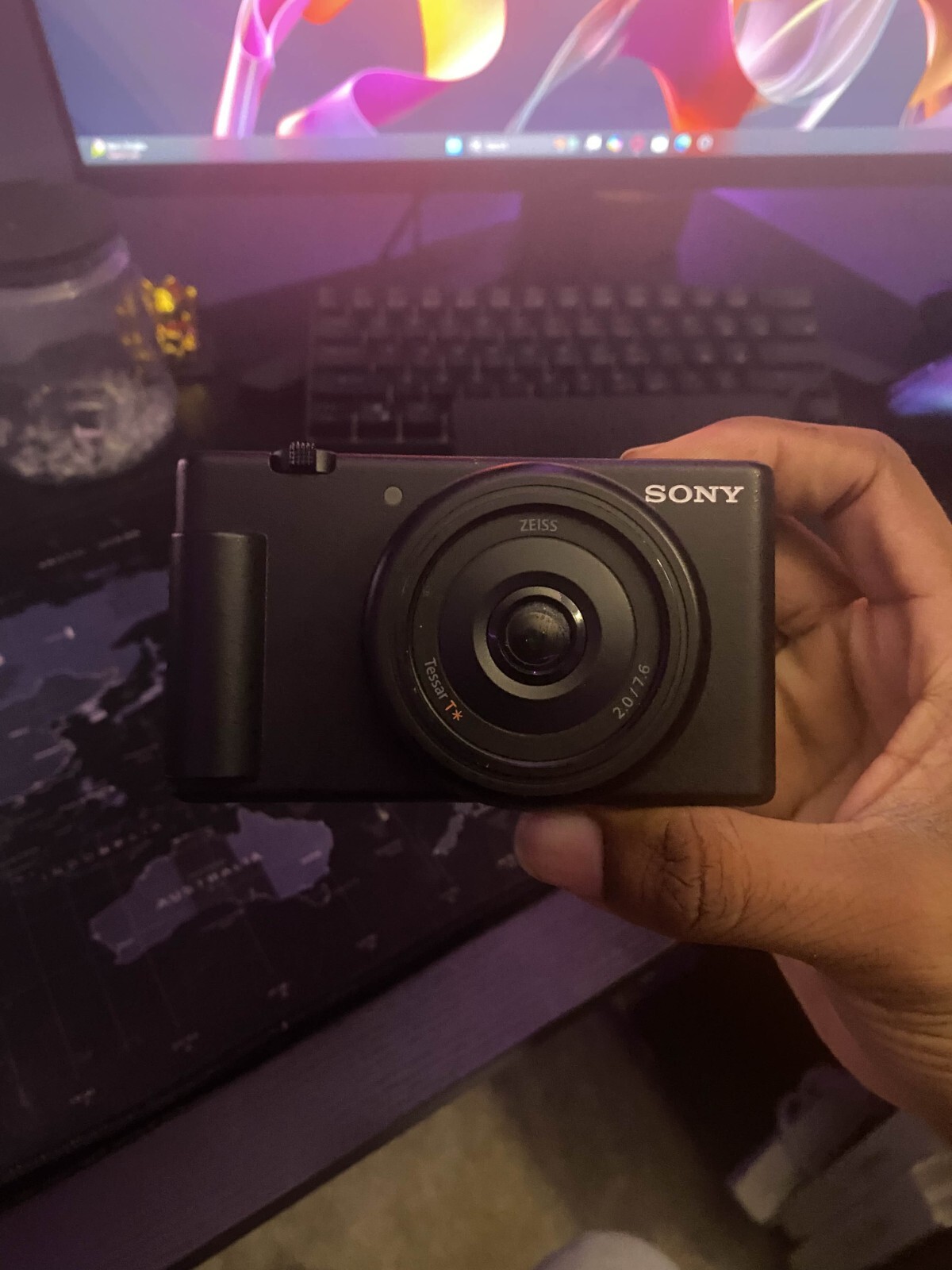 Sony ZV-1F 20.1MP 4K f/2 Vlogging Digital Camera – Black
