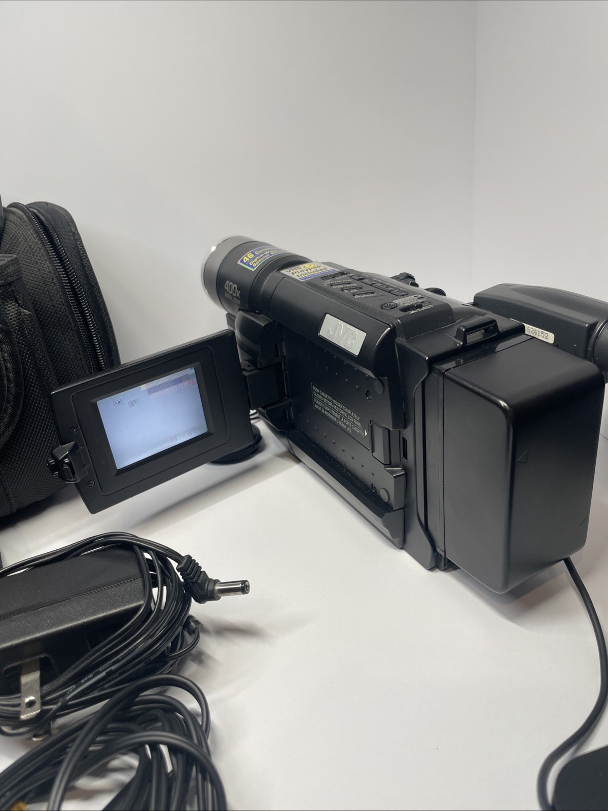 JVC GR-AXM230U Compact VHSC Video Camcorder Camera 400x Zoom VCR Works-READ***