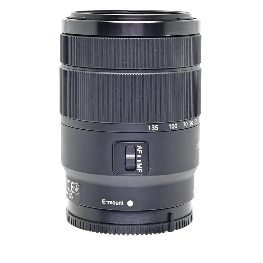 Sony E 18-135mm f/3.5-5.6 OSS