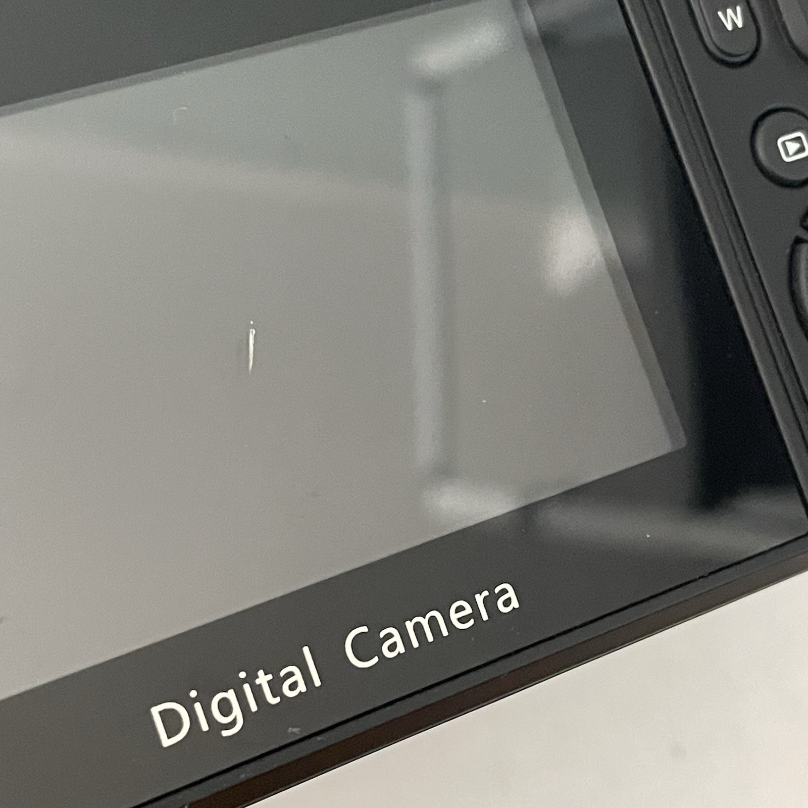 4K Ultra HD Compact Digital Camera Black 64MP Vlogging + Case Battery 32GB SD *