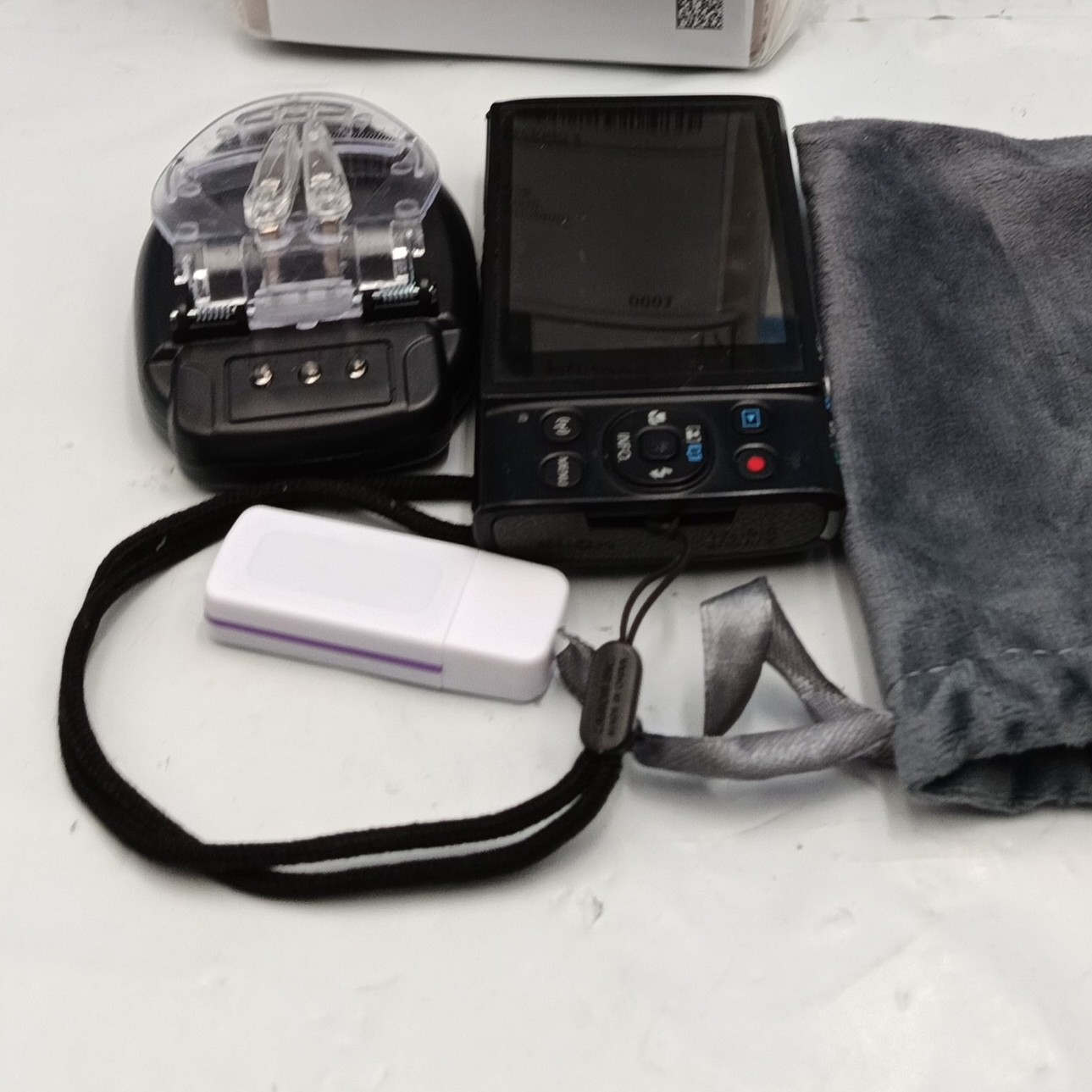 Canon PowerShot IXUS 285 Digital Camera 20.2MP 12X Optical Zoom Black Wi-Fi