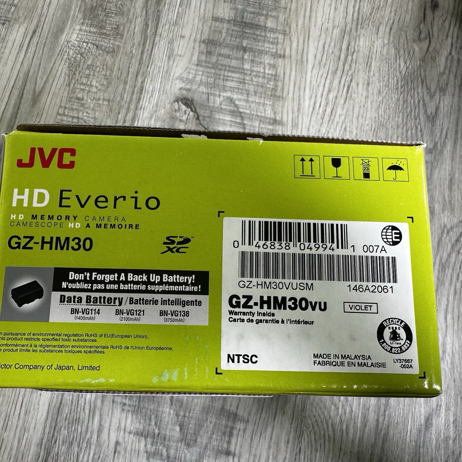 JVC Everio GZ-HM30 HD Camcorder – Video Camera 40x Zoom HDMI New Open Box