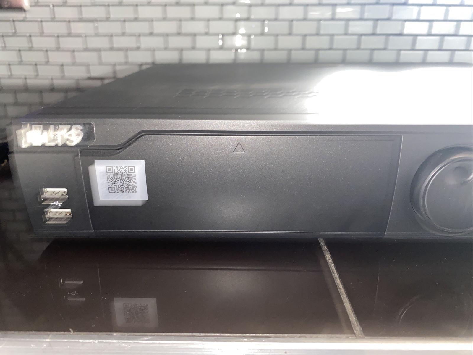 LTS LTN8932 32ch h.264 nvr cvbs 4 sata ac 100-240v