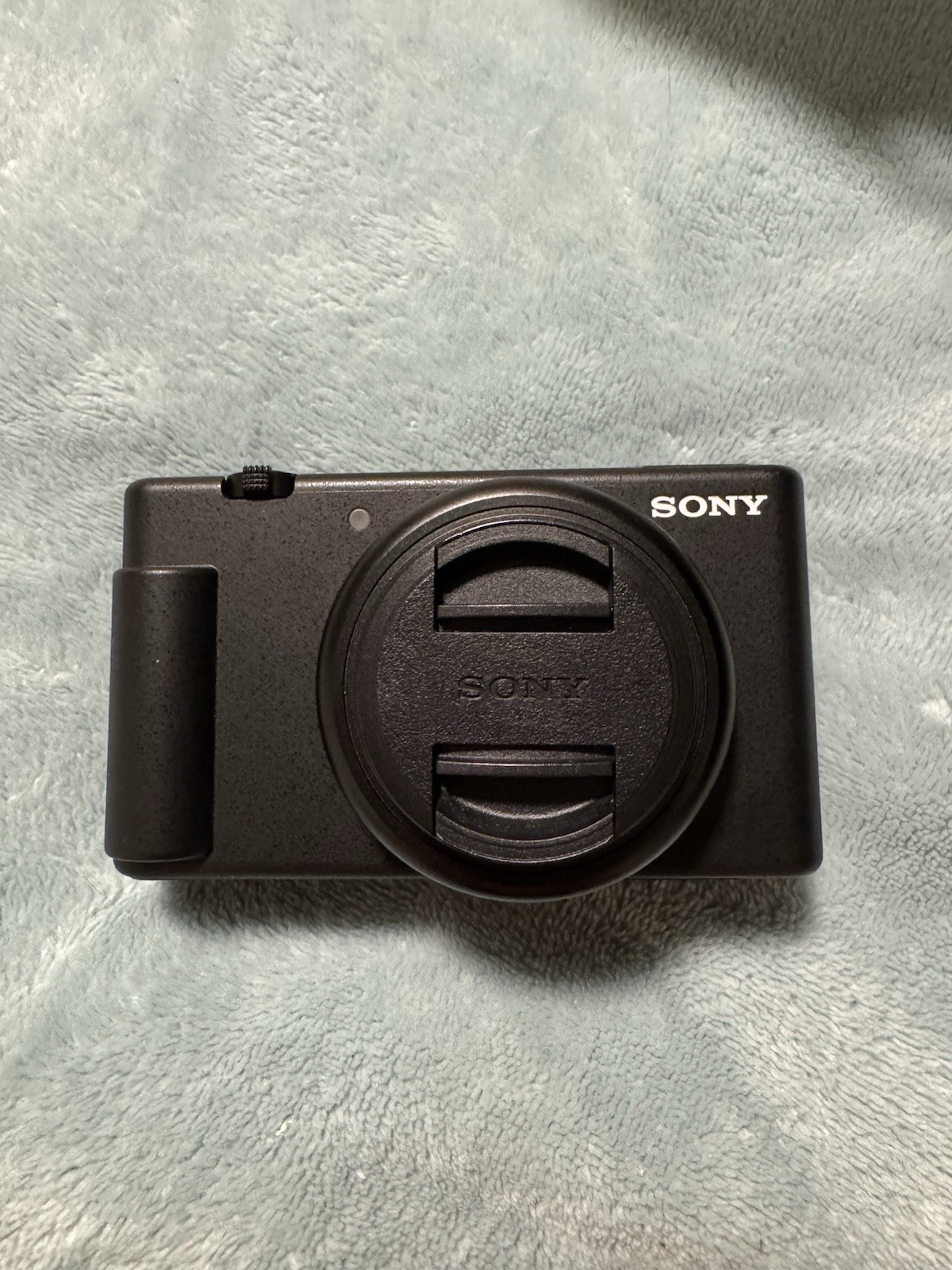 Sony ZV-1F Digital Camera Black for Content Creators and Vloggers