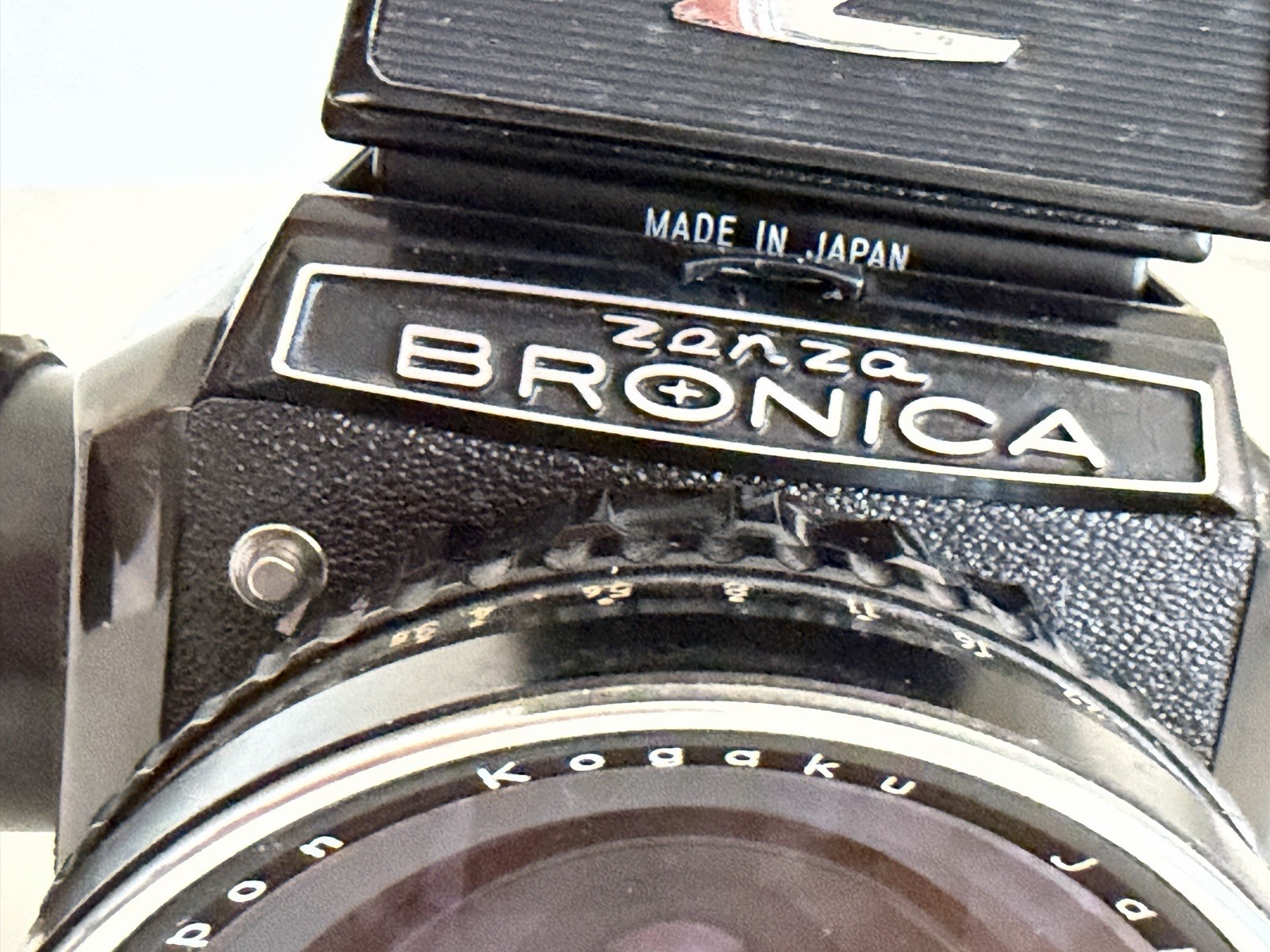 Zenza Bronica Film Camera Nikkor-H 1:35 Nippon Kogaku Lens 77998 JAPAN – Estate