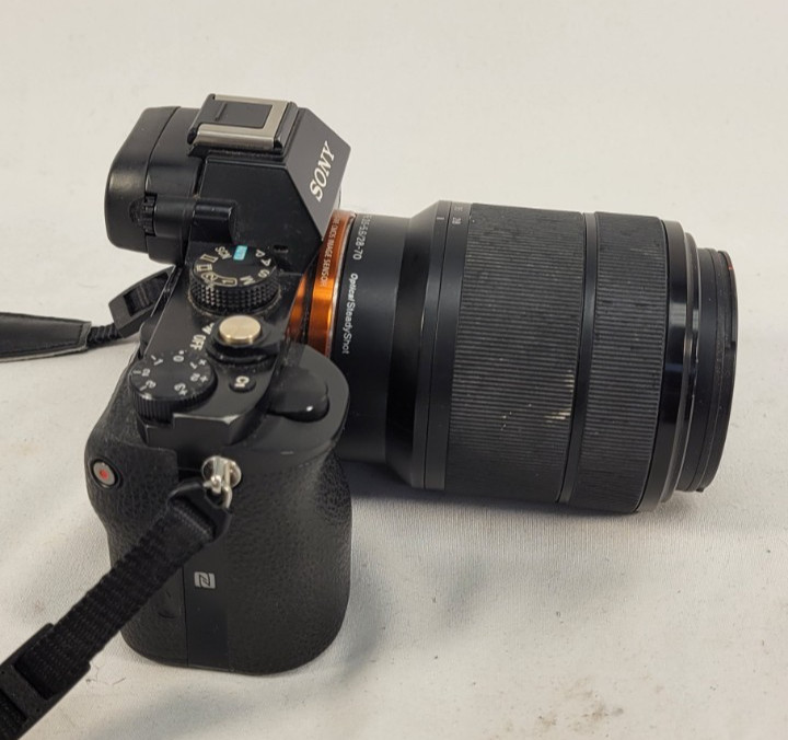 Sony Alpha A7 24.3 MP Mirrorless Digital Camera – Black (with 28-70mm Lens)