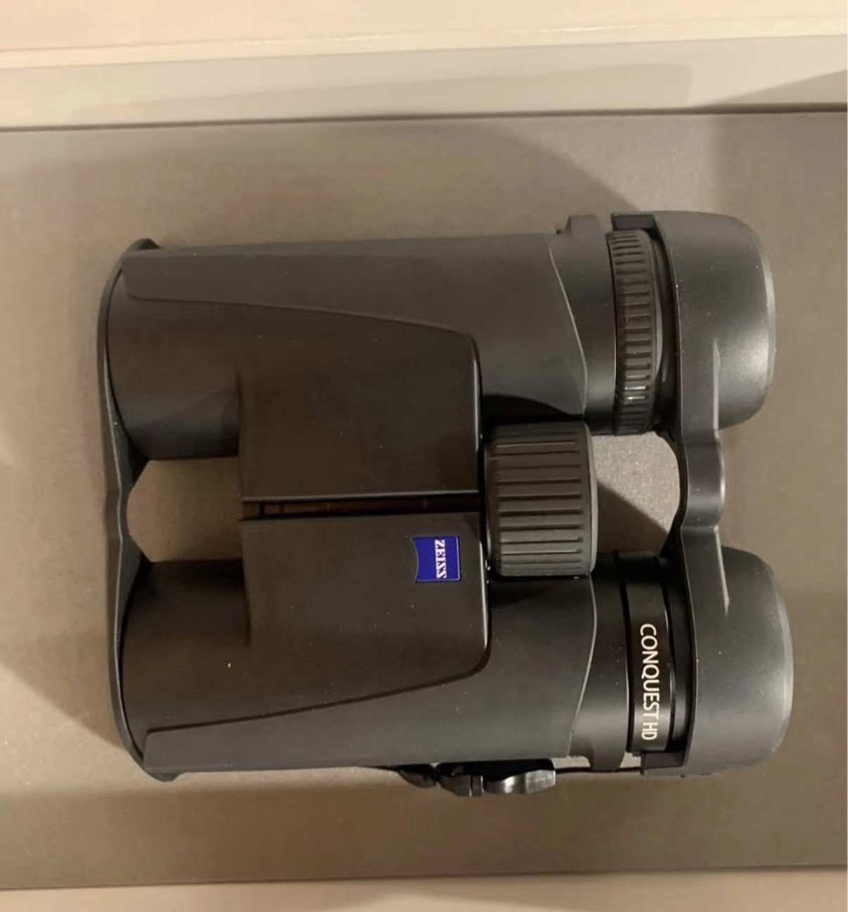 ZEISS Conquest HD 10×42 Roof Prism Binoculars Fully Multi-Coated Black Case