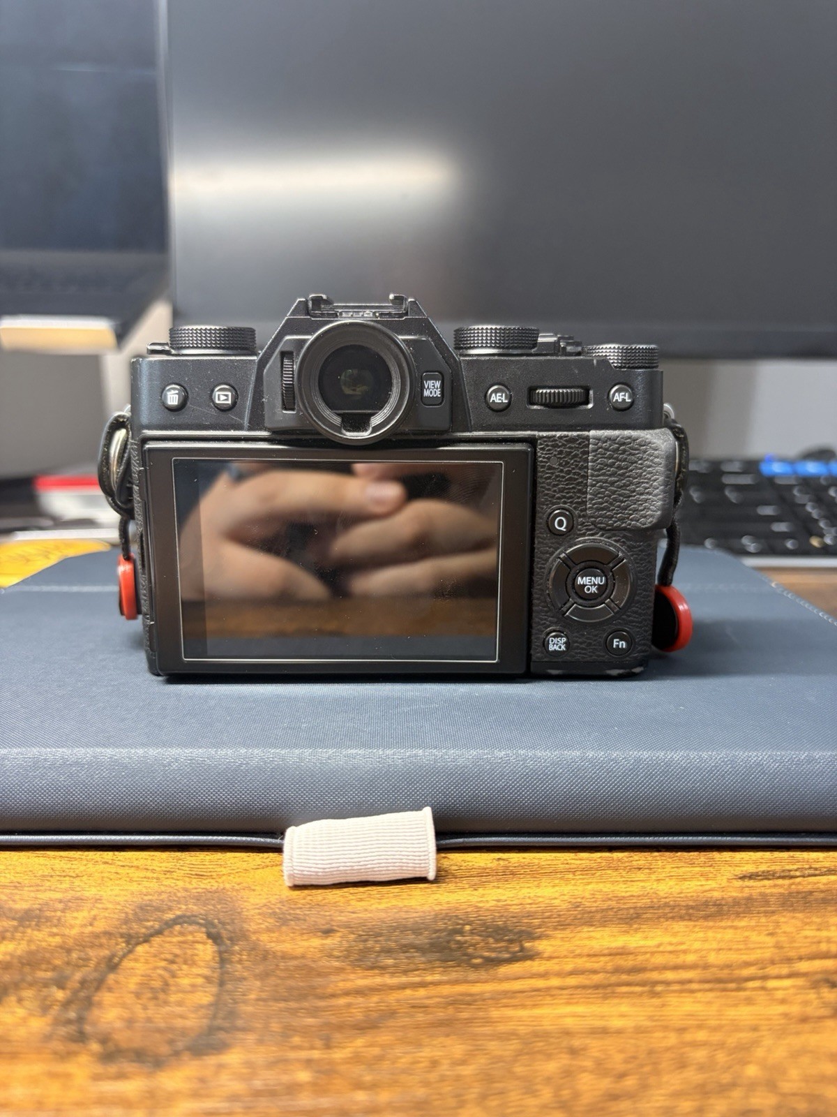 Fujifilm X-T10 X Series Mirrorless Camera Body only Black 16.3MP