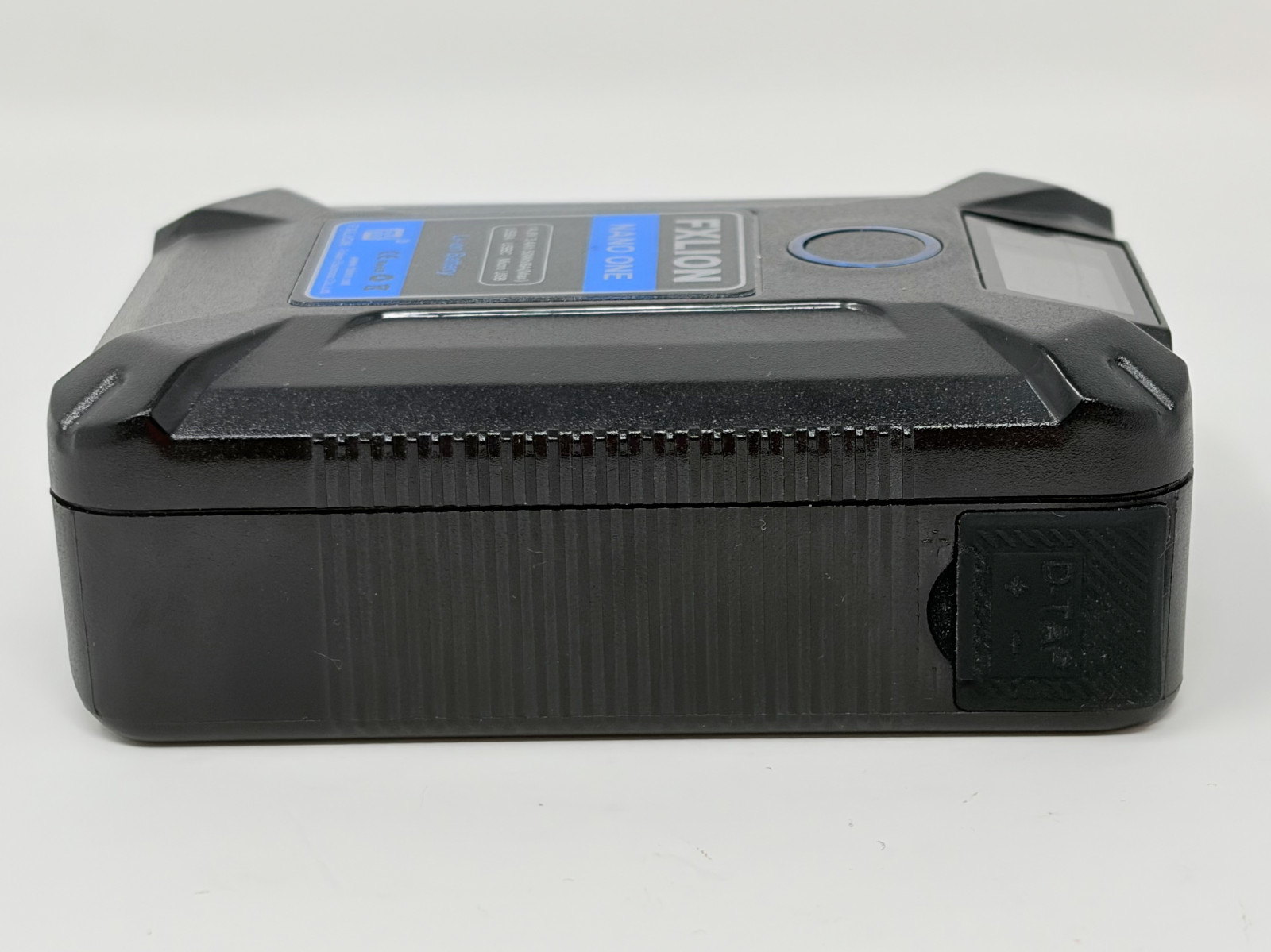 FXLION NANO ONE V-Mount V-Lock Li-ion Camera Battery 50Wh 14.8V 3.4Ah D-Tap USB