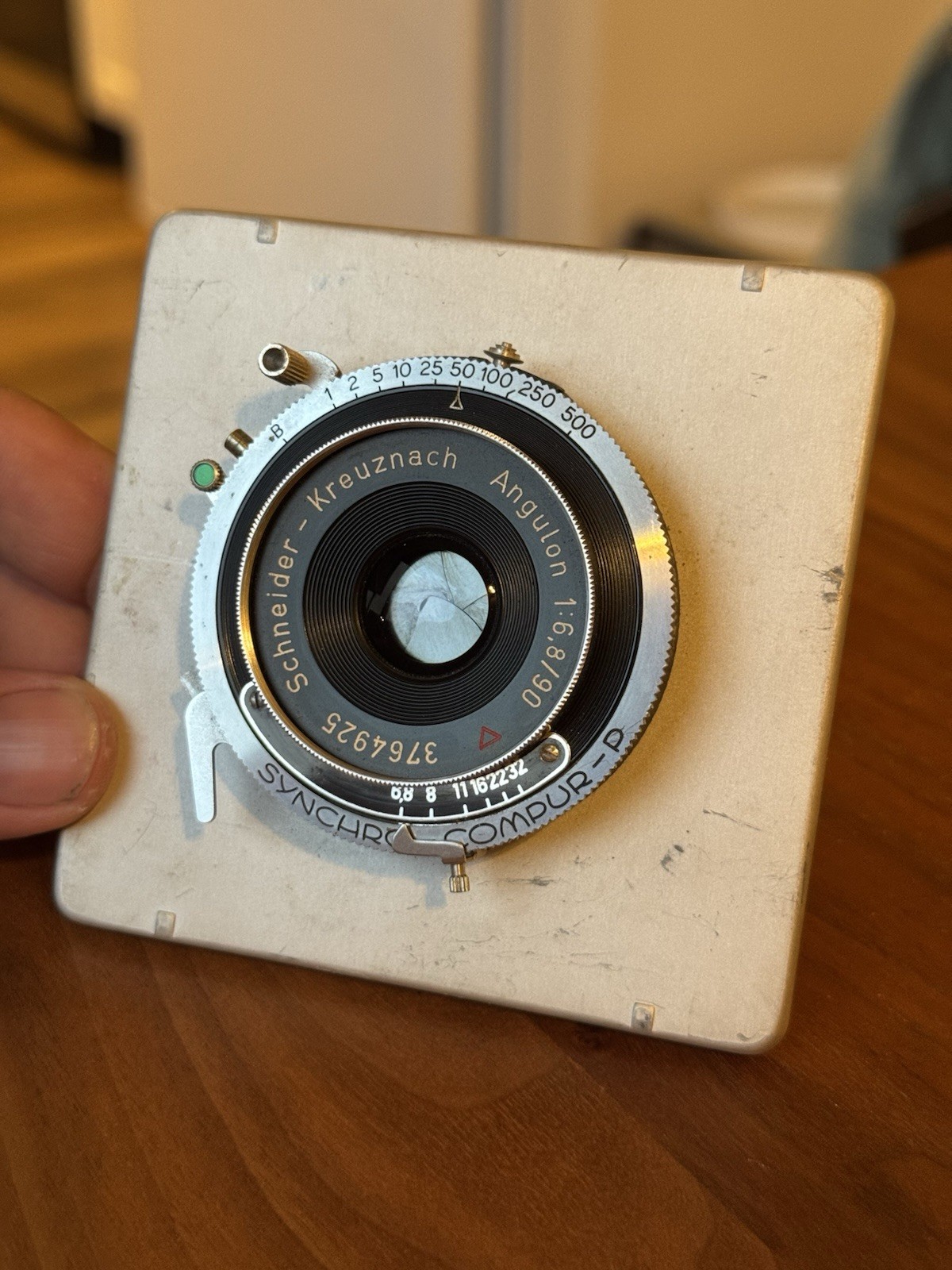 Schneider-Kreuznach Angulon 90mm f/6.8 4×5 large format lens with Graflex Board
