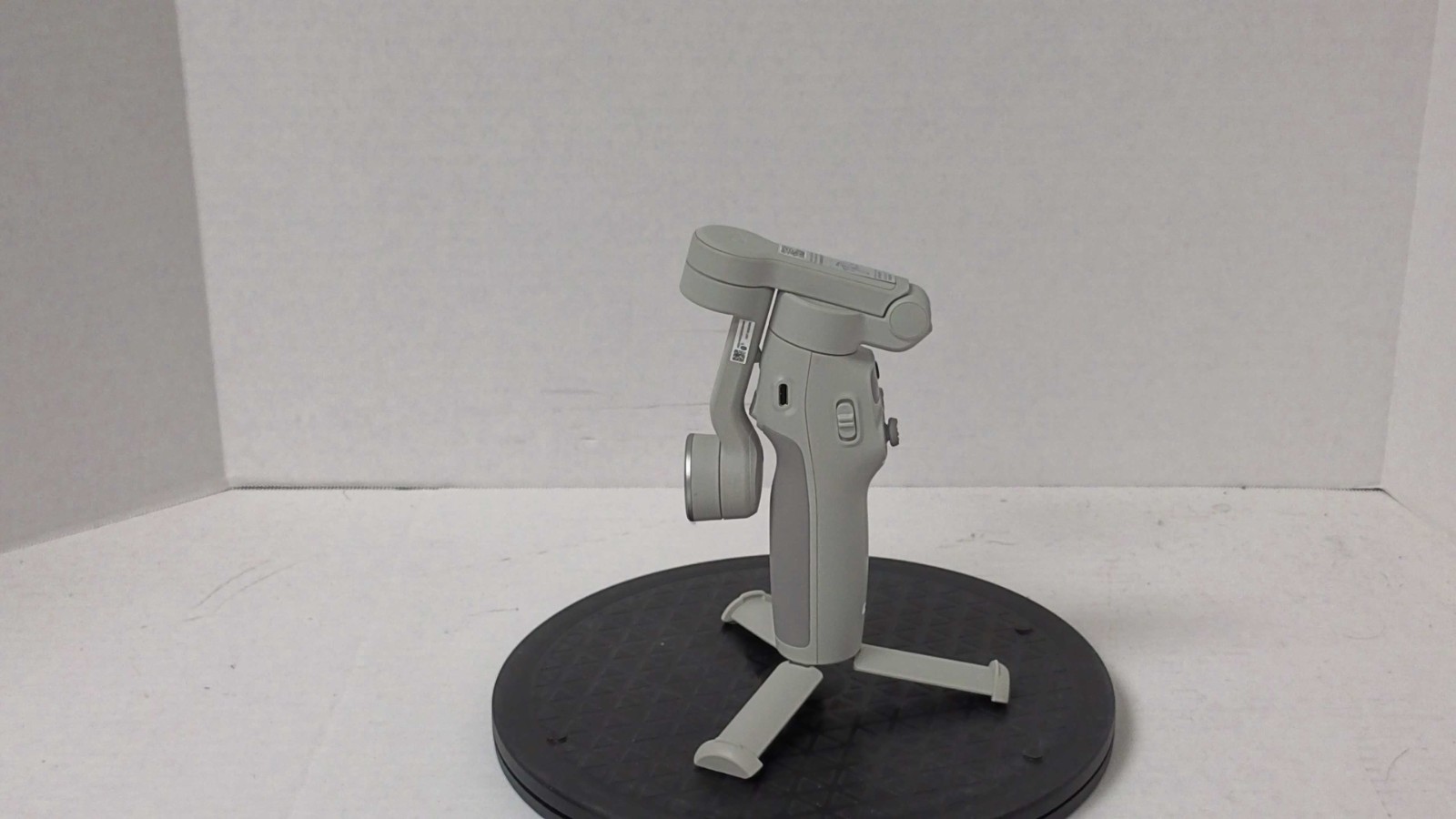 DJI Osmo Mobile 7 Smartphone Stabilizer *READ