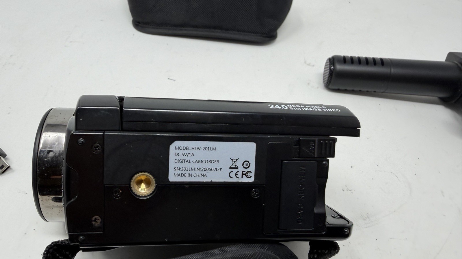 Camcorder Video Camera HD 1920x1080P 24.0MP 3.0″ LCD HDV-201LM TESTED WORKS