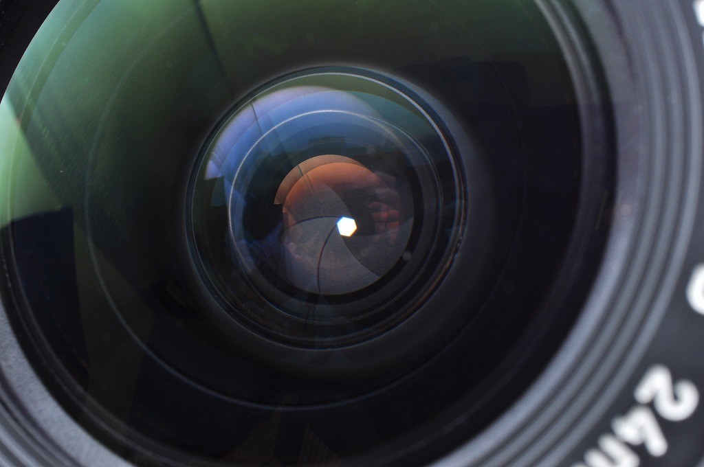 Canon New FD 24mm f/2.8 Wide Angle MF Lens for FD Mount From Japan