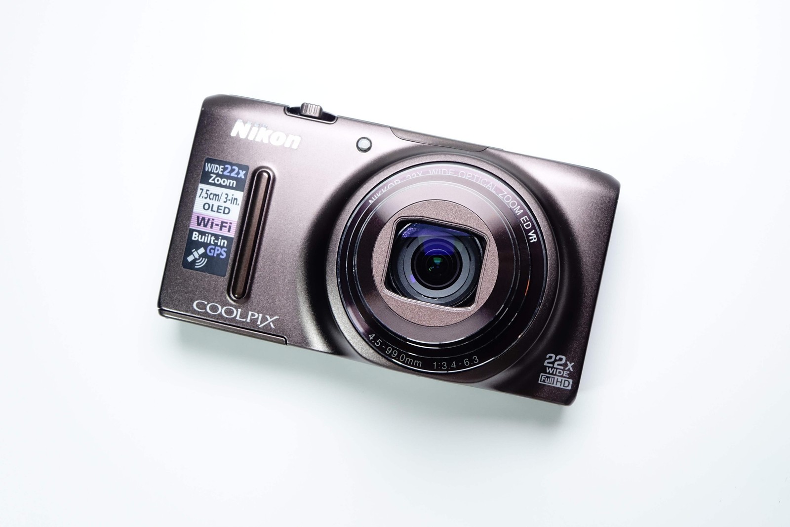Nikon Coolpix S9500 Brown Compact + Case, 8GB SD – 12 MONTH WARRANTY