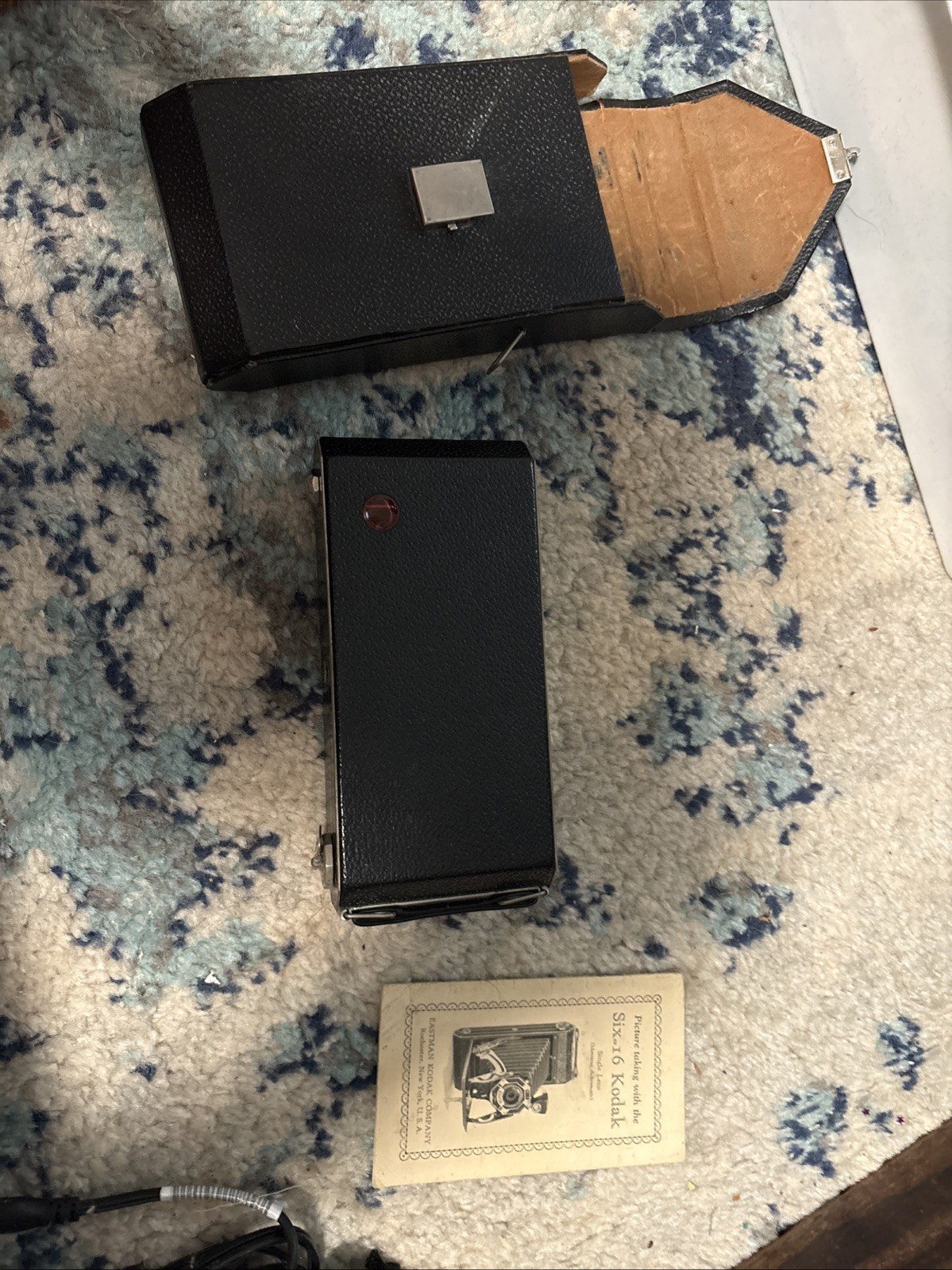 Kodak Six-16 Camera & Compur Rapid Shutter With Case And Manual