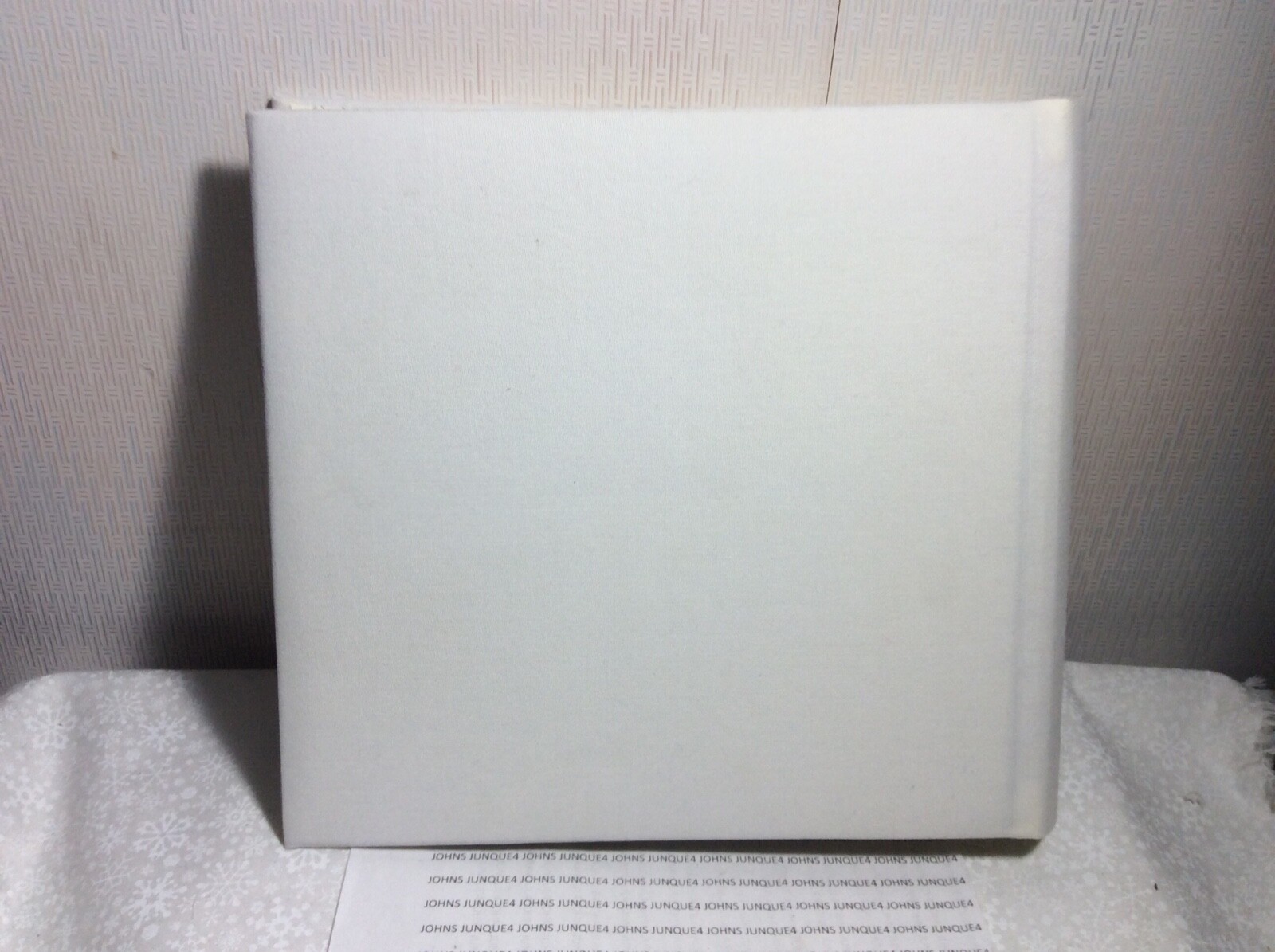 HALLMARK A LIFETIME OF LOVE PHOTO ALBUM New w/tag Holds 4″ X 6” Photos-200 total