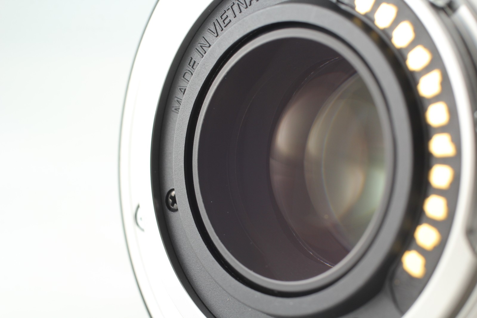 [Top MINT IN BOX] Olympus M.Zuiko Digital 45mm f/1.8 Portrait Lens From JAPAN
