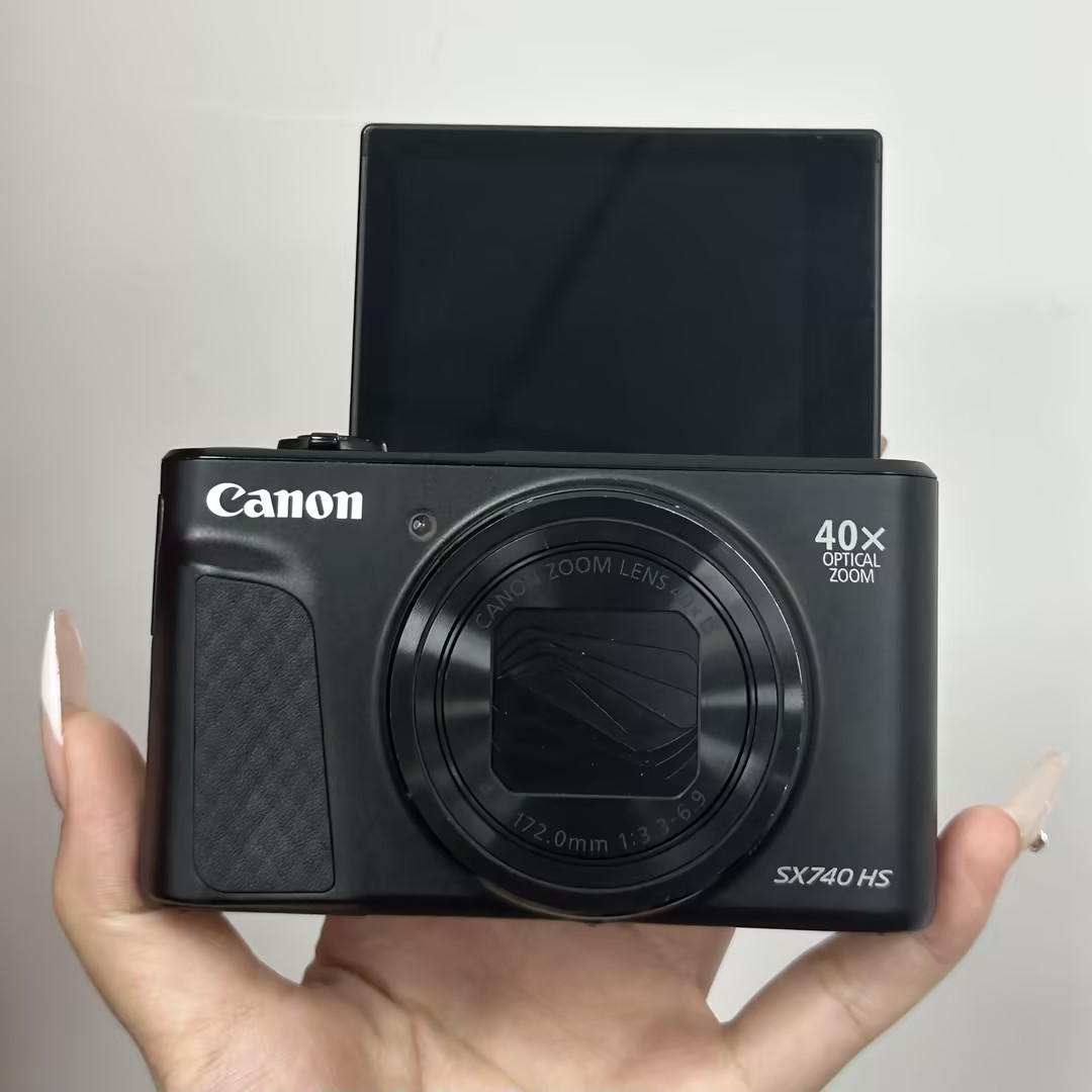 Canon PowerShot SX740 HS Digital Camera 20.30 MP 40x Optical Zoom English 95%NEW