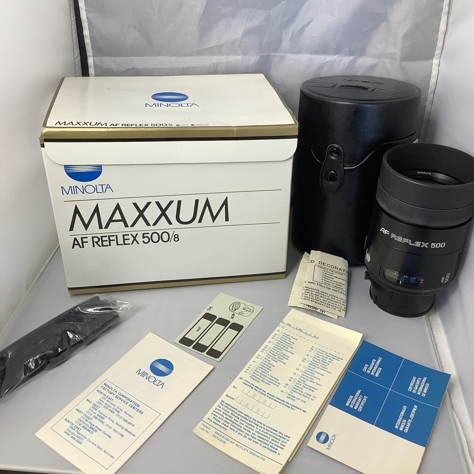 Minolta Maxxum AF Reflex 500mm f/8 Mirror w/ Case And Box And All Paperwork
